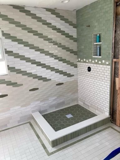 LA Bathroom Tile
