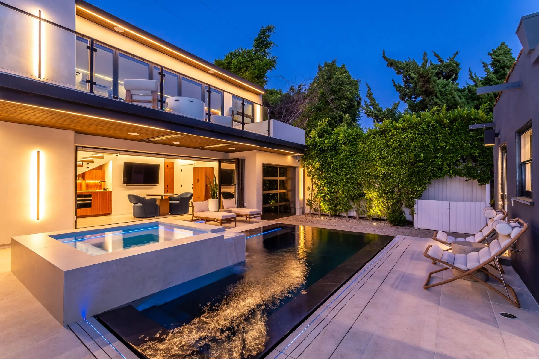 LLOYD ADU POOLHOUSE