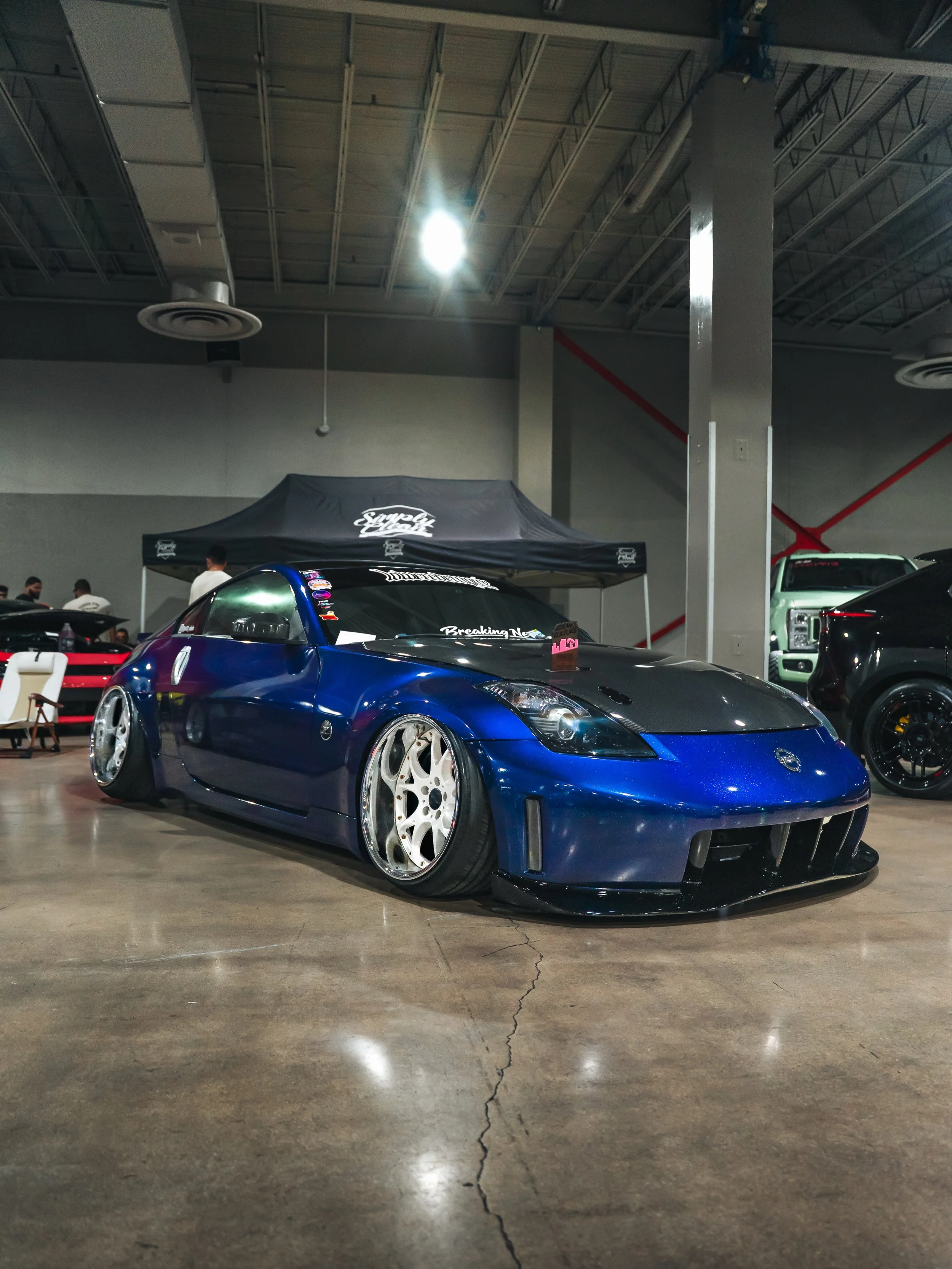 🔥 @z33_alain / 📸 @ralli_randy

#lownclean #lowandclean #350z #nissan350z #z33
