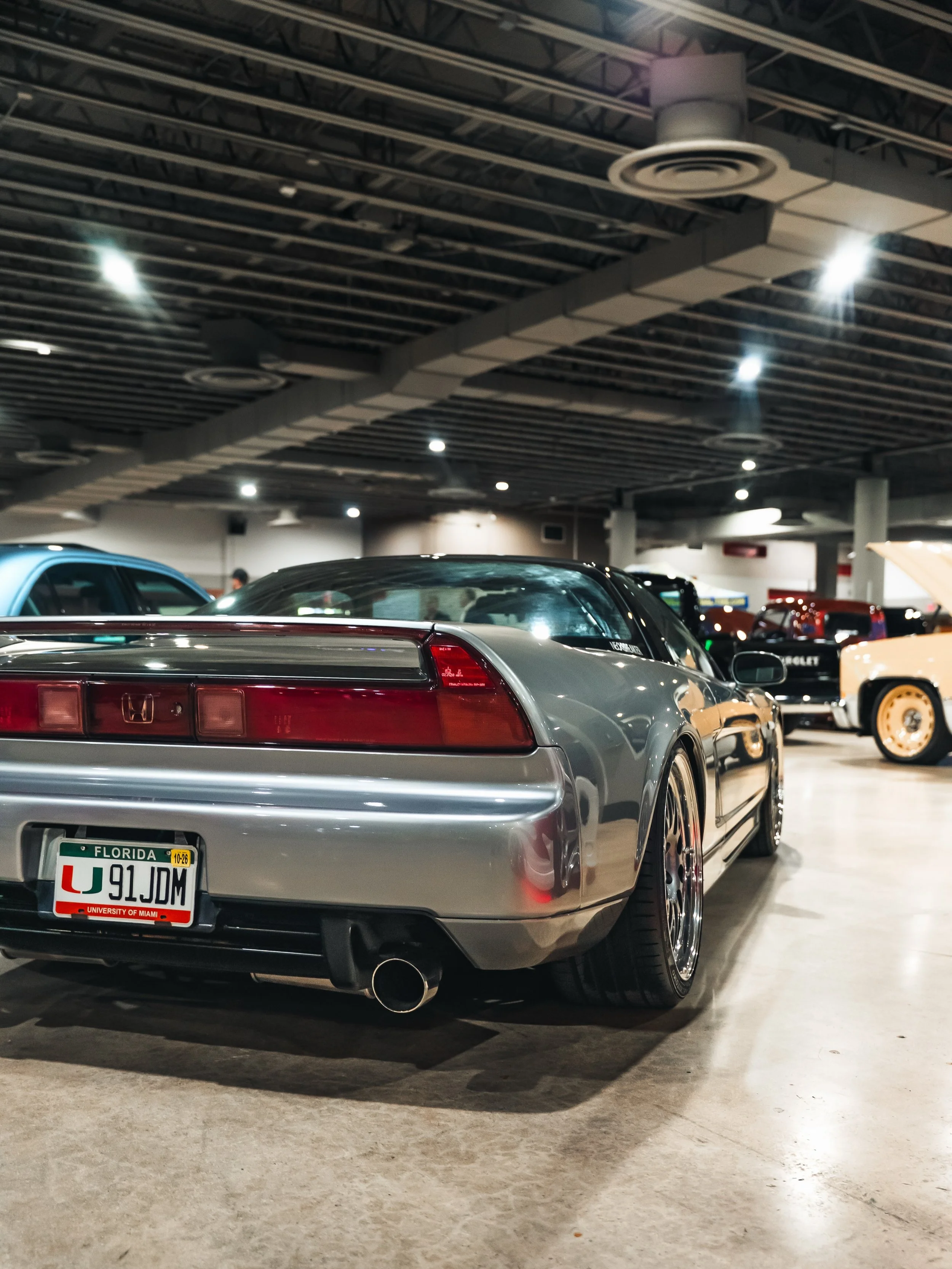 🔥 @boomersnsx posted up in Miami a few weeks ago.
📸 @ralli_randy / #lownclean
-
#nsx #hondansx #lowandclean #jdm