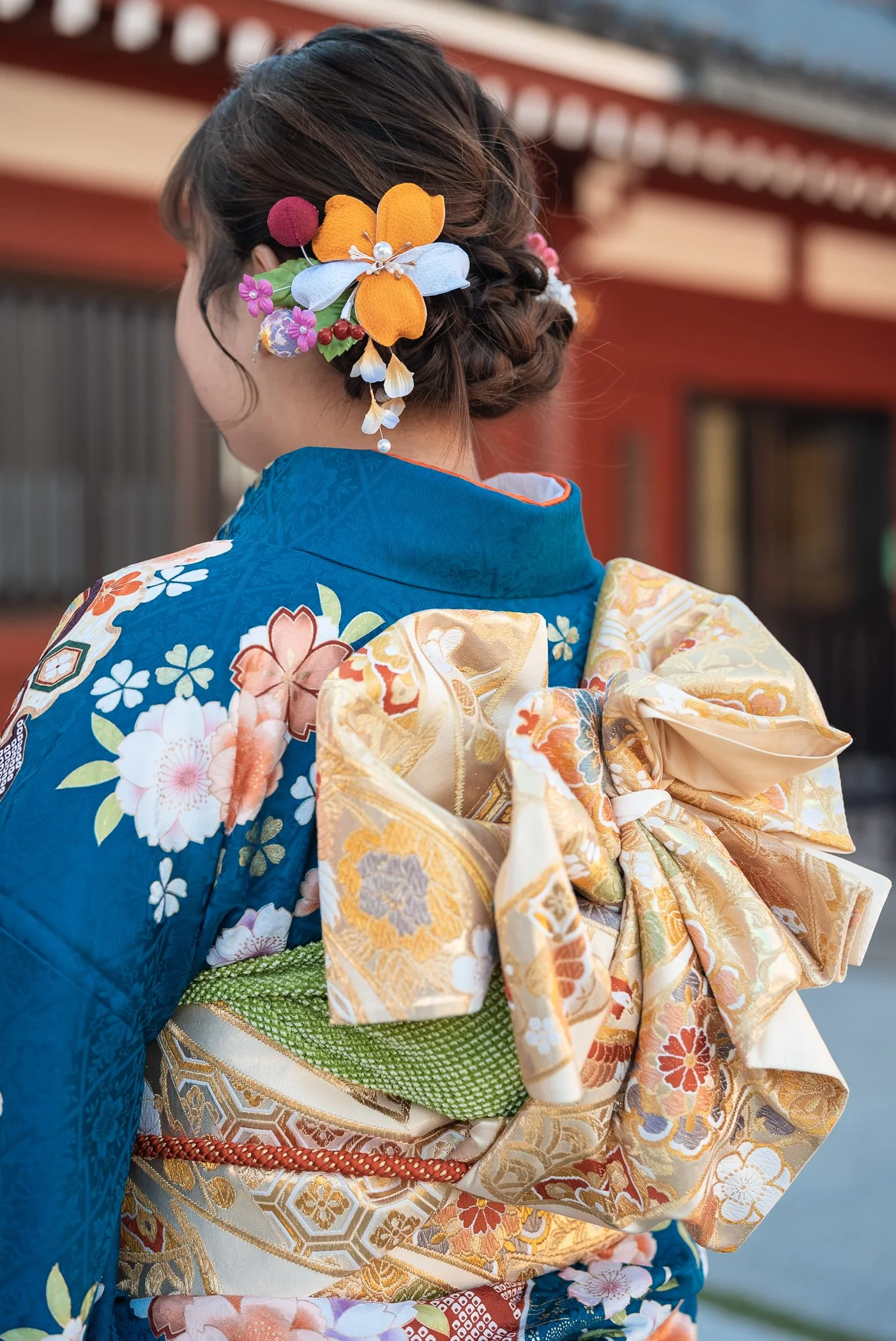 Tokyo-coming-of-age-day-japanese-kimono-portraits-destination-photographer-Yaletown-Photography-photo