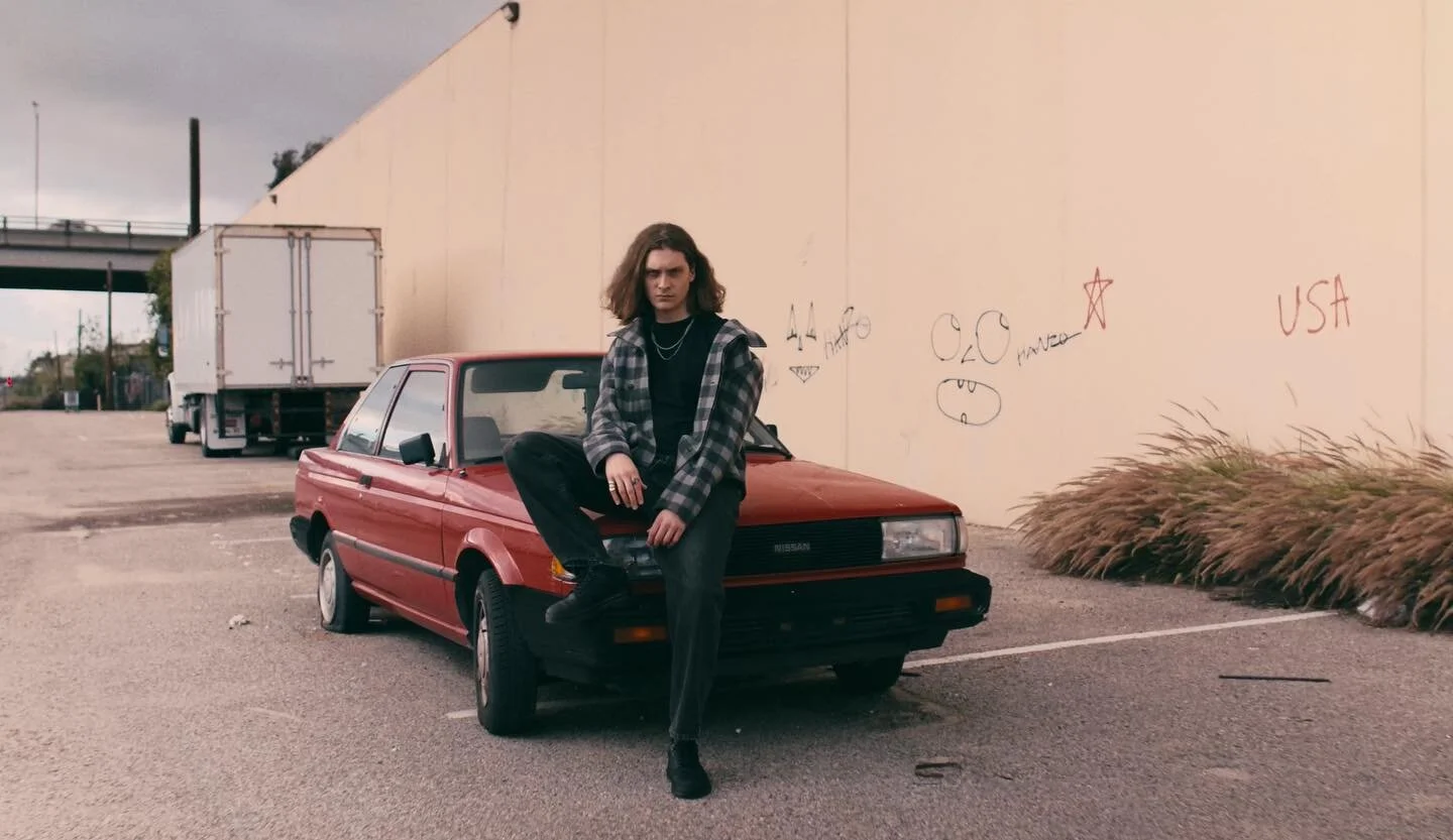 Some stills from my video with @dylanlorz