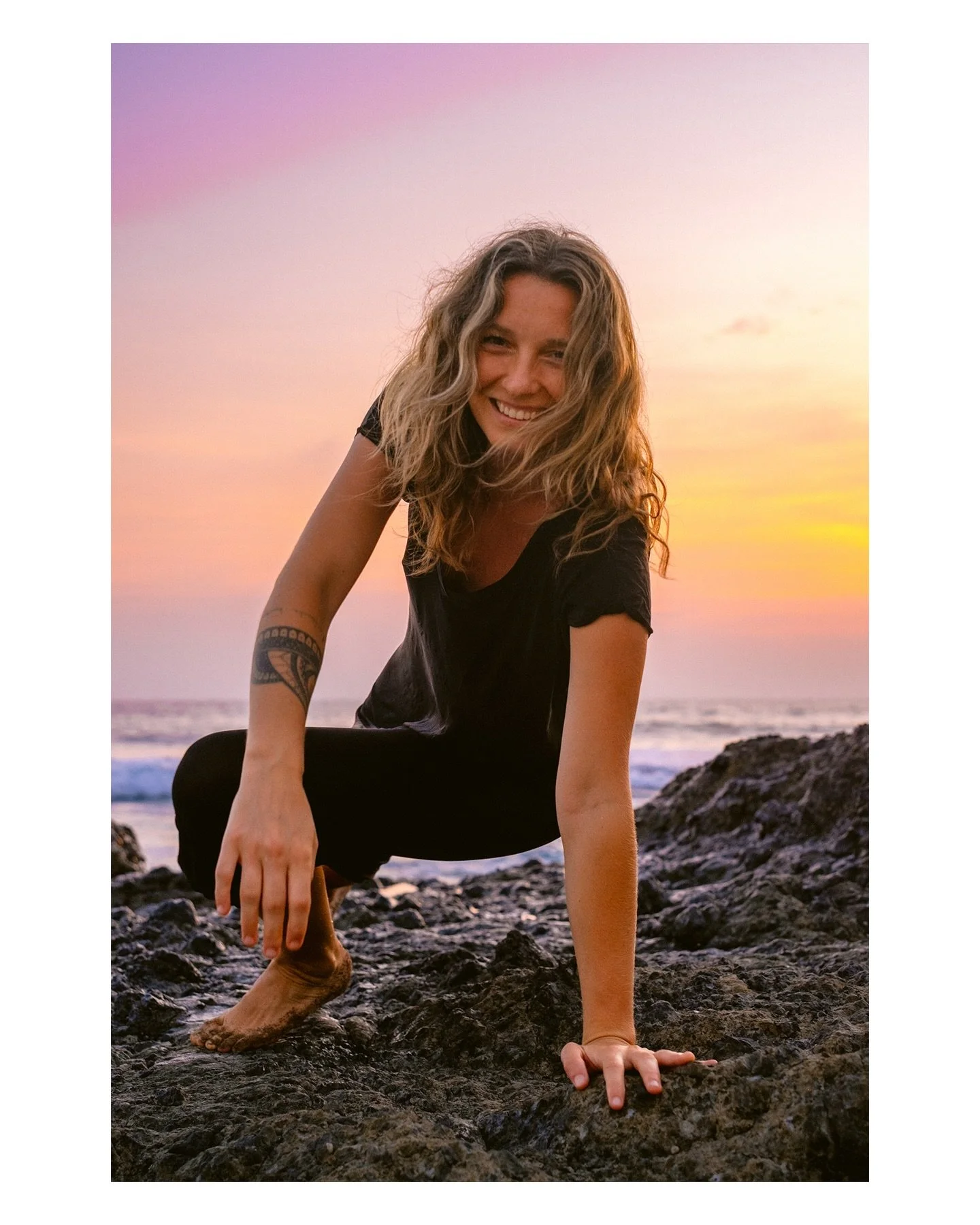 Jette 🌸. De las cosas que m&aacute;s disfruto en la vida: 2 mujeres jugando a hacer fotos. Sin pretensiones ni producciones. Pura diversi&oacute;n, la naturalidad del momento y mutua admiraci&oacute;n. Que divino es tener la oportunidad de elevarnos