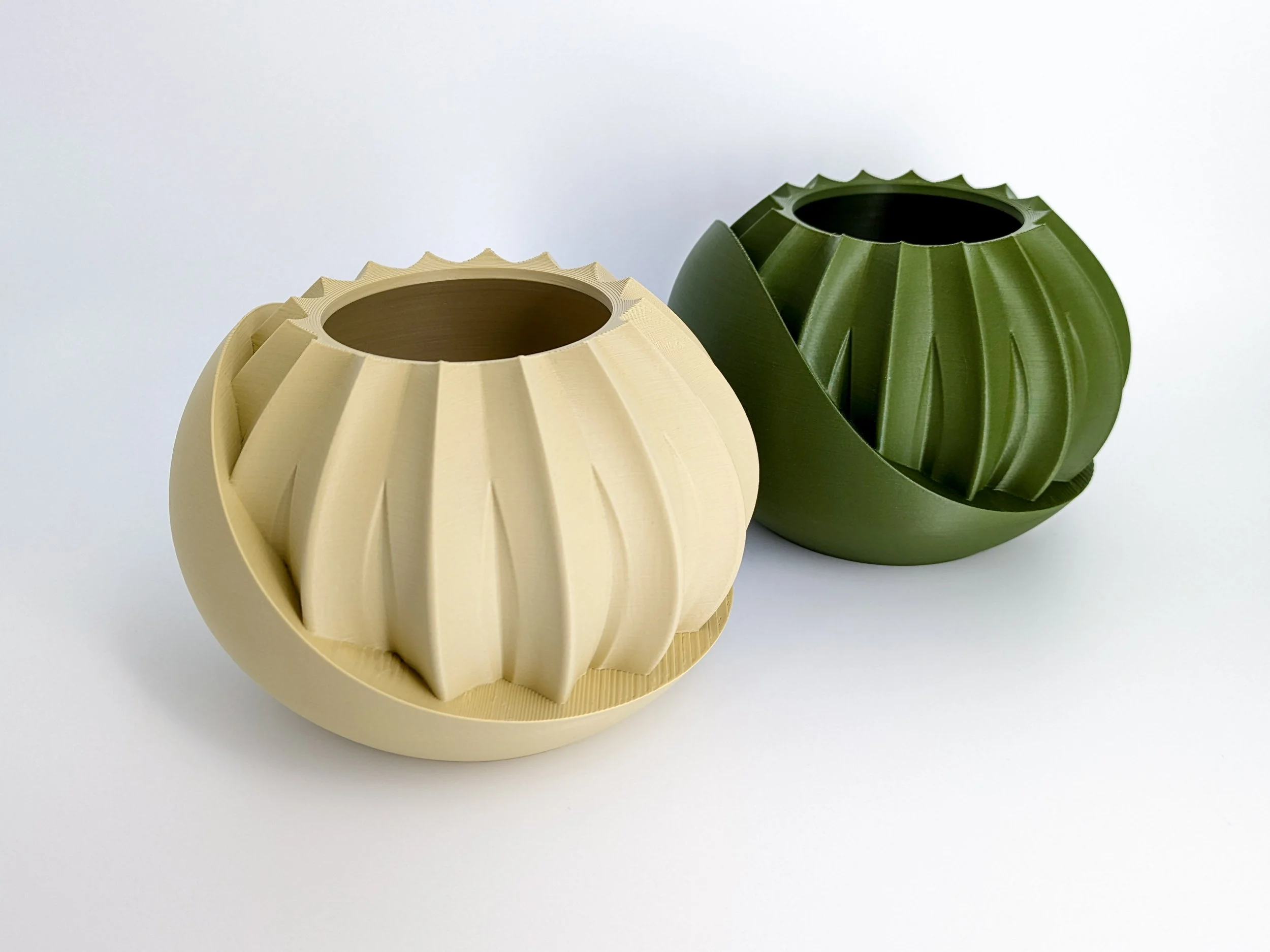 Planter Model "Hidden Lotus"