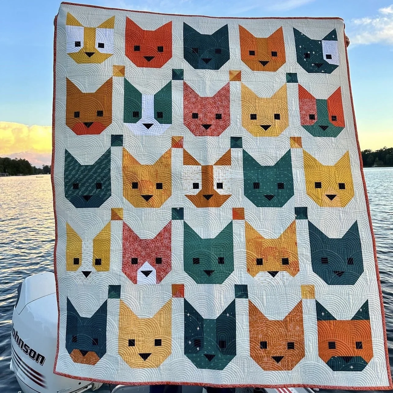 colorfull-handmade-cat-quilt.jpg