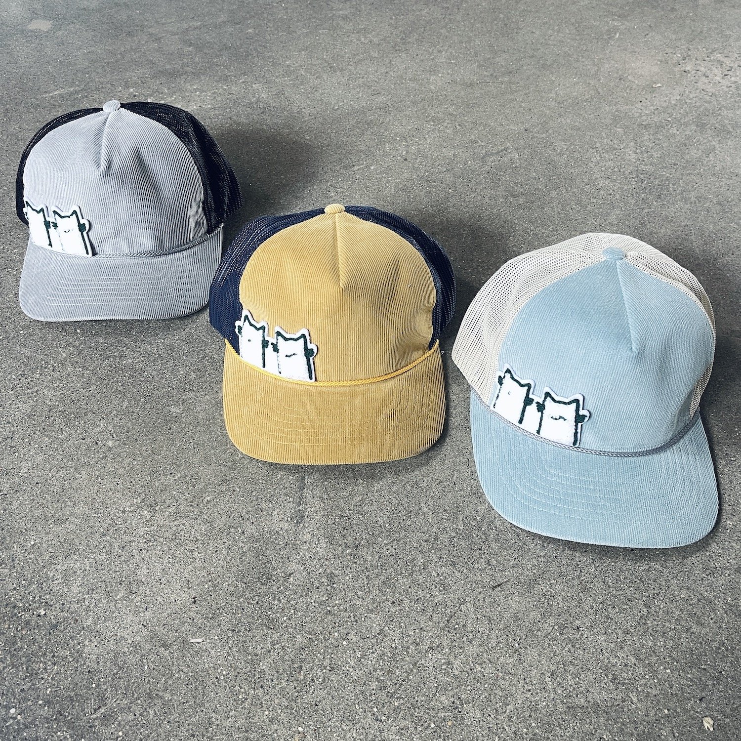 trucker-hat corduroy-mesh-two-cat-patch-three-color-styles.jpg