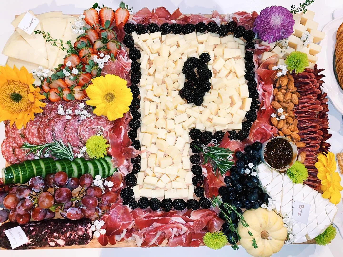 Next weekend is a HUGE weekend in Friartown!!!🖤🤍

Whether you&rsquo;re an alumni, coming back for graduation, or a parent&hellip; you&rsquo;re going to want the best spread (and obviously it&rsquo;s not complete without cheese🤩) 

Get your orders 