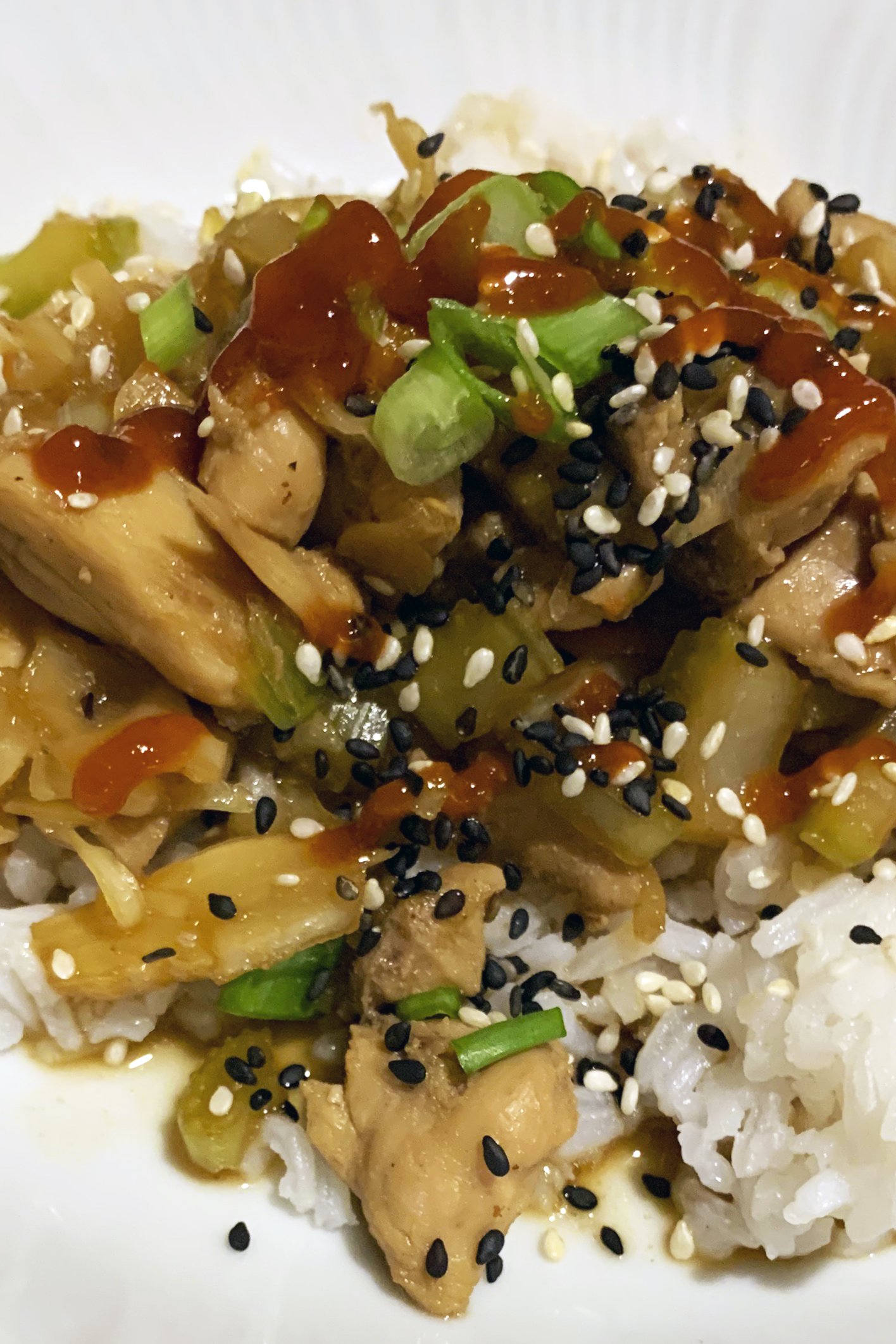 ginger chicken w_sriracha over rice.jpg