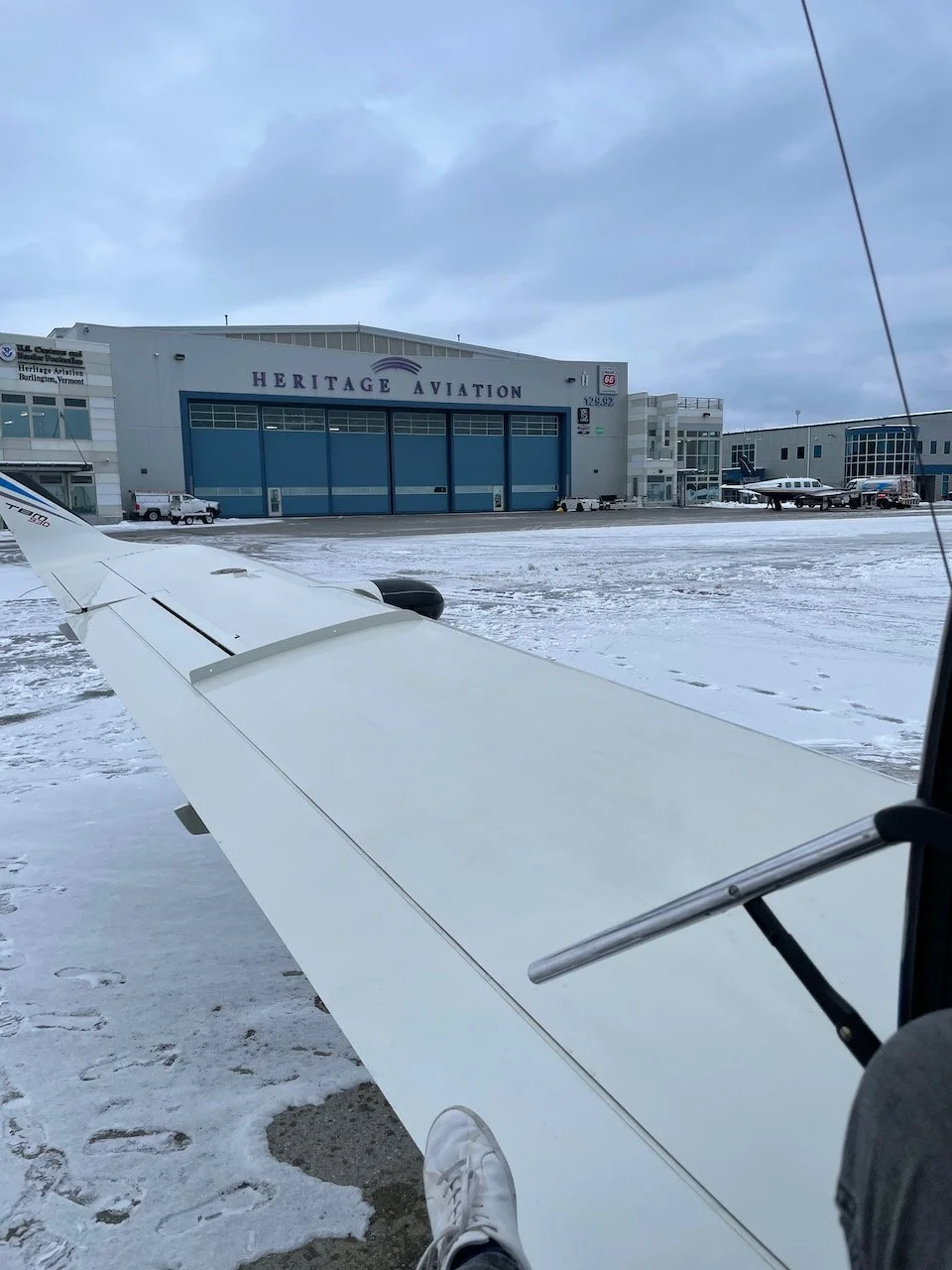 Waiting for a fuel truck in Burlington, VT. Shout out to Heritage FBO - one of my all-time favourites, and they have CAA fuel!
