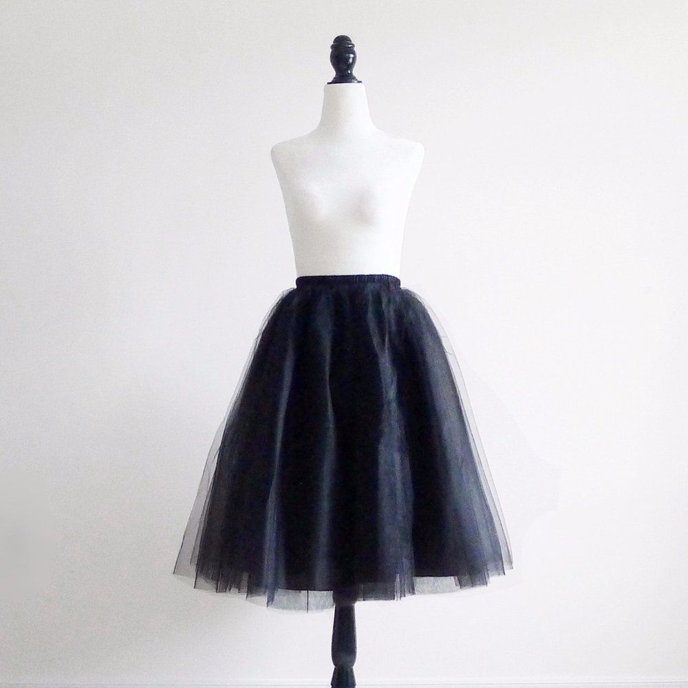 Madison Long Soft Tulle Skirt - Nimbus Grey, BLUISH, Canada — Tulle shop  with a heart
