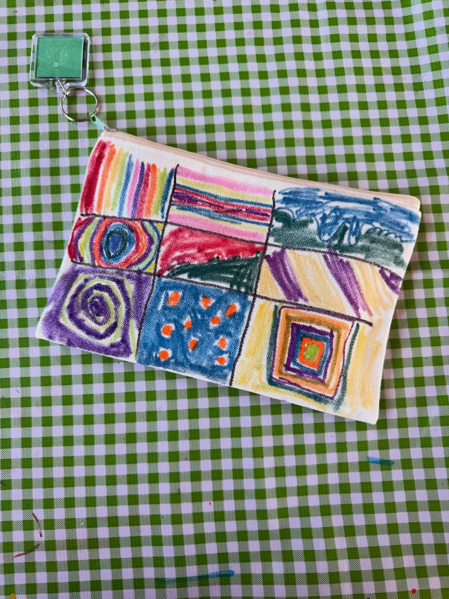 Week 1 of #kirstysartandcraftclub 〰️
We decorated our visual art diaries for the year, completed welcome worksheets, and made drawing kits to take home&mdash;so art can happen anywhere, anytime ✍️ (p.s. I have edited children&rsquo;s names out of the