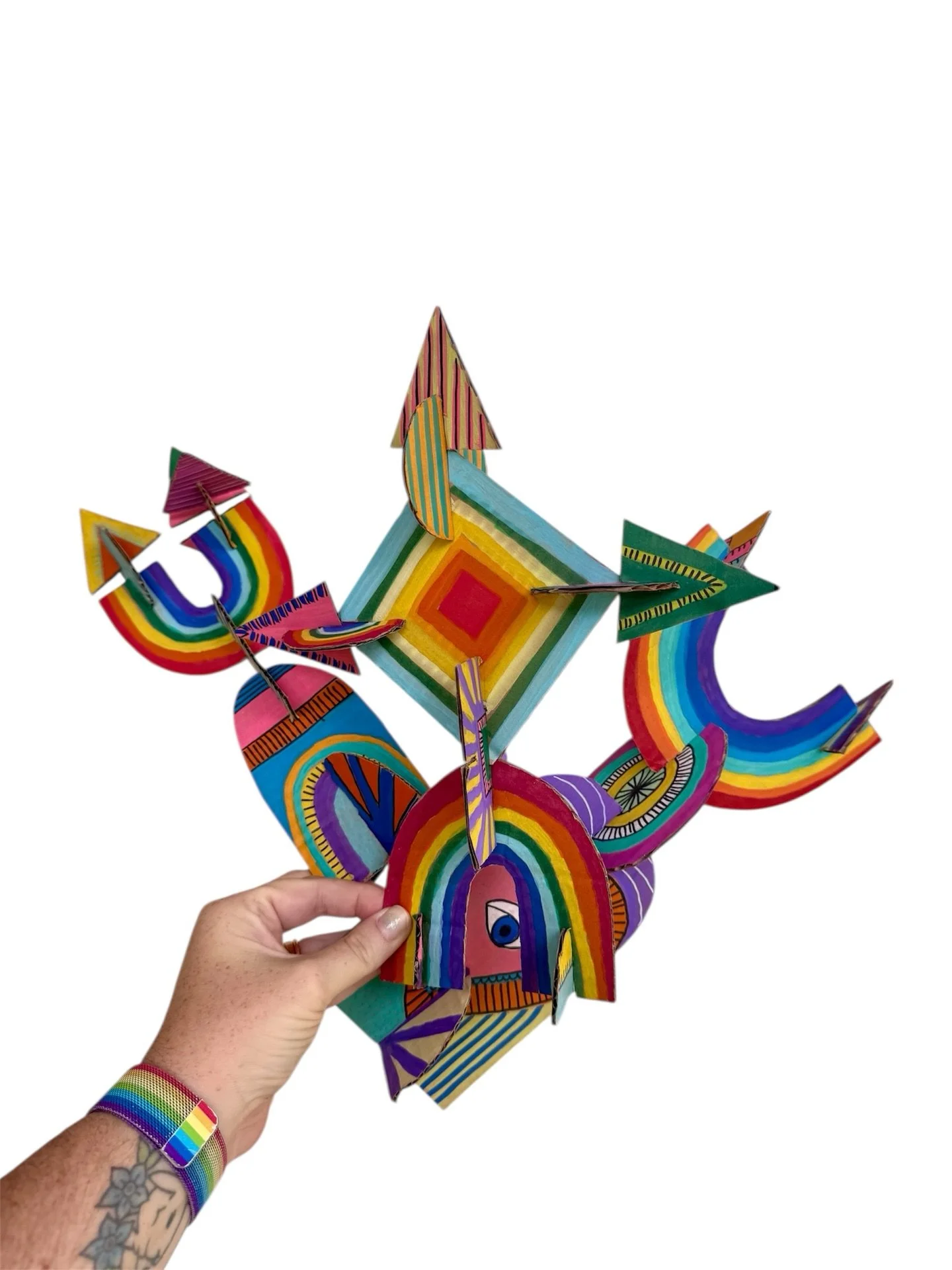 This week in #kirstysartandcraftclub we made cardboard sculptures ✂️✂️✂️✂️✂️✂️