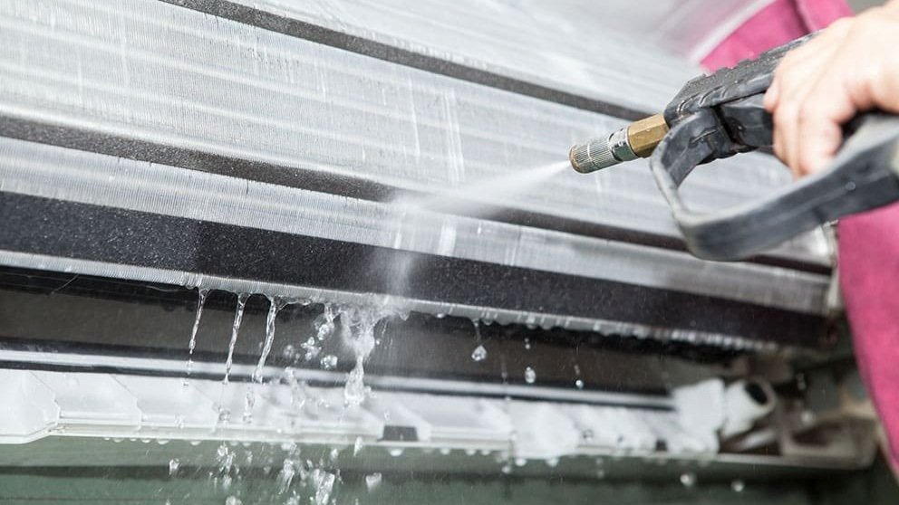 Chemical cleaning VS Steam Cleaning.