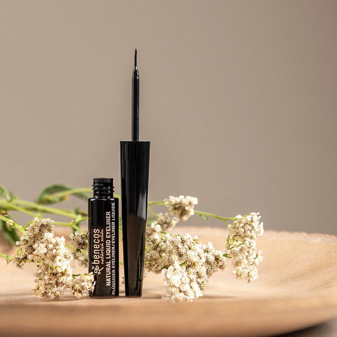 90818_benecos_Natural_Liquid_Eyeliner_open.jpg