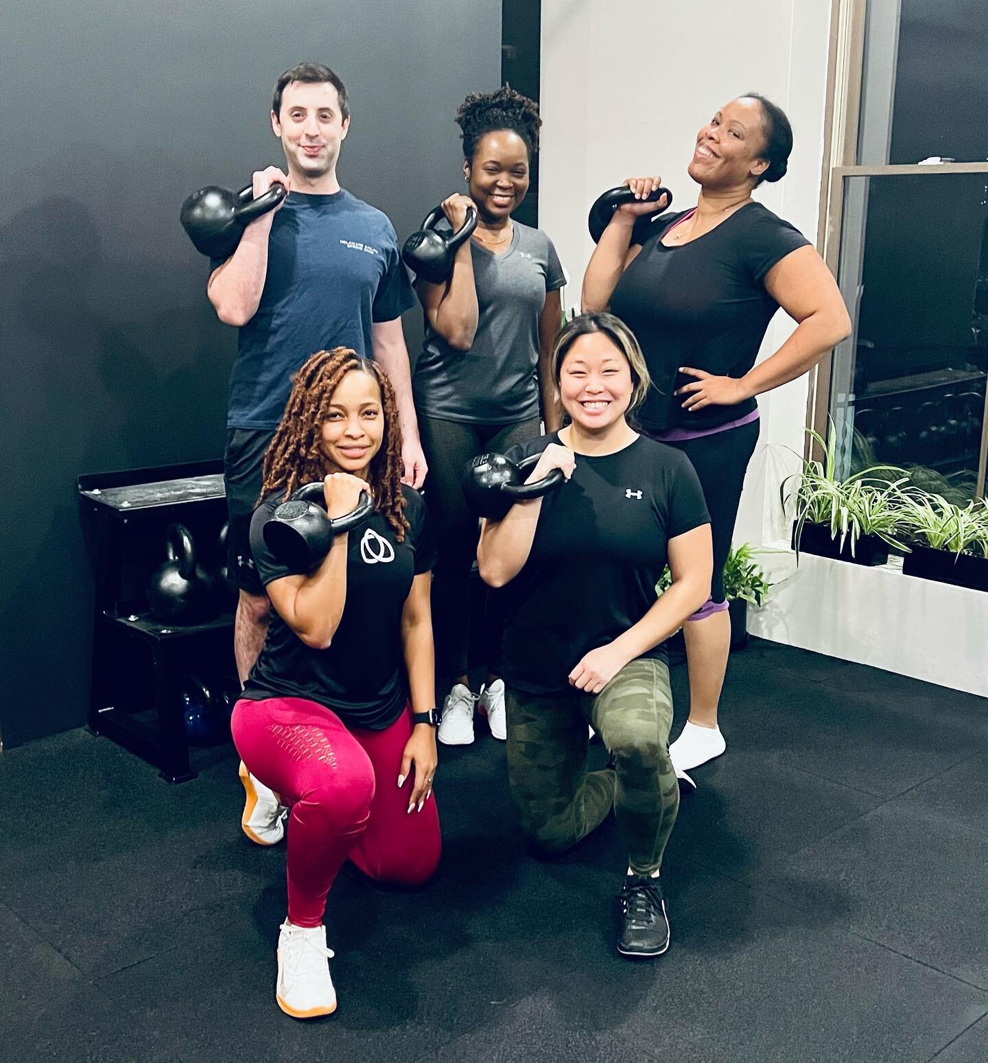 7PM Semi-Private Training group takes no prisoners! Work towards individual goals together! #personaltraining #personaltrainerlife
#personaltrain #personaltrainernyc #personaltraining #personaltraininggym #personaltrainertips #personaltrainerlifestyl