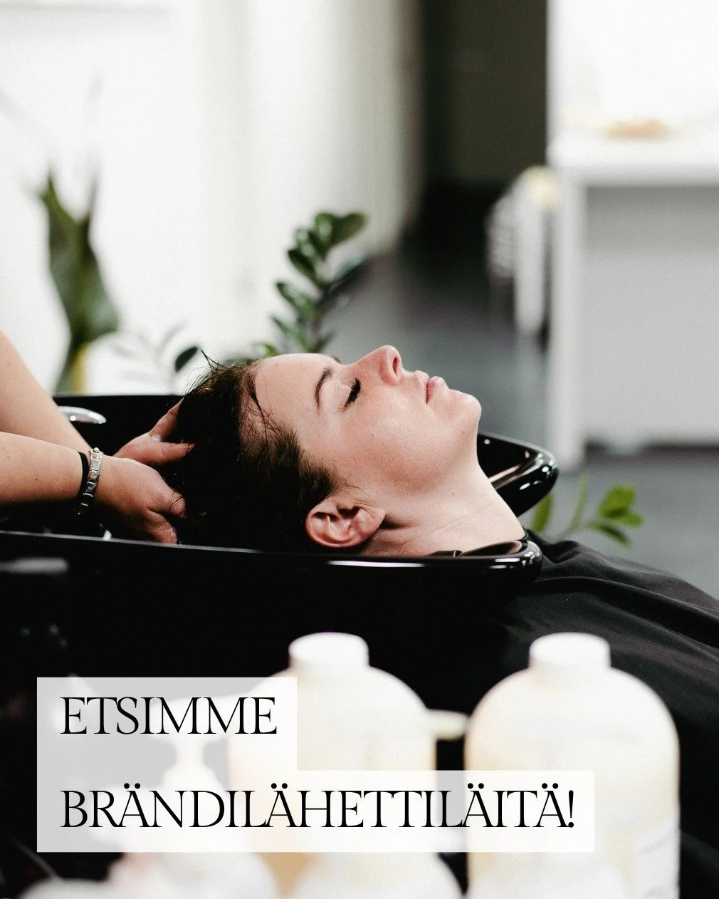 VIEL&Auml; EHDIT - HAE MUKAAN 14.11. MENNESS&Auml;!

Oletko laadukkaan sis&auml;ll&ouml;n tuottaja ja rakastat kaunistumista kiireett&ouml;m&auml;ss&auml; ymp&auml;rist&ouml;ss&auml;?

Etsimme visuaalisesti lahjakkaita br&auml;ndil&auml;hettil&auml;i