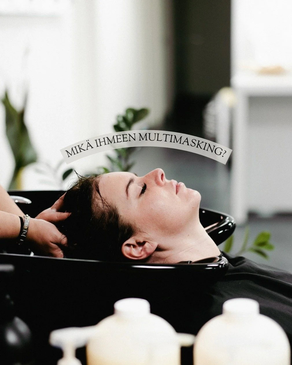 Tiesitk&ouml;, ett&auml; hiustesi latvat ja p&auml;&auml;nahkasi voivat vaatia erilaista hoitoa? 

My&ouml;s p&auml;&auml;nahalla on oma ihotyyppi, ja se voi k&auml;rsi&auml; samoista haasteista kuin kasvojenkin iho. Ihon kuivuus, tukkeutuminen ja ra