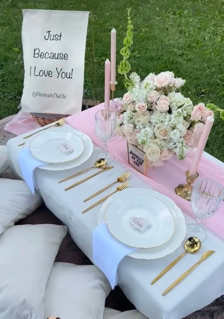 Luxury Picnic Setup for 2
An intimate, thoughtfully styled picnic experience designed for connection and ease. Perfect for date nights, anniversaries, or simply slowing down, featuring elevated décor, plush seating, and refined details in a beautiful