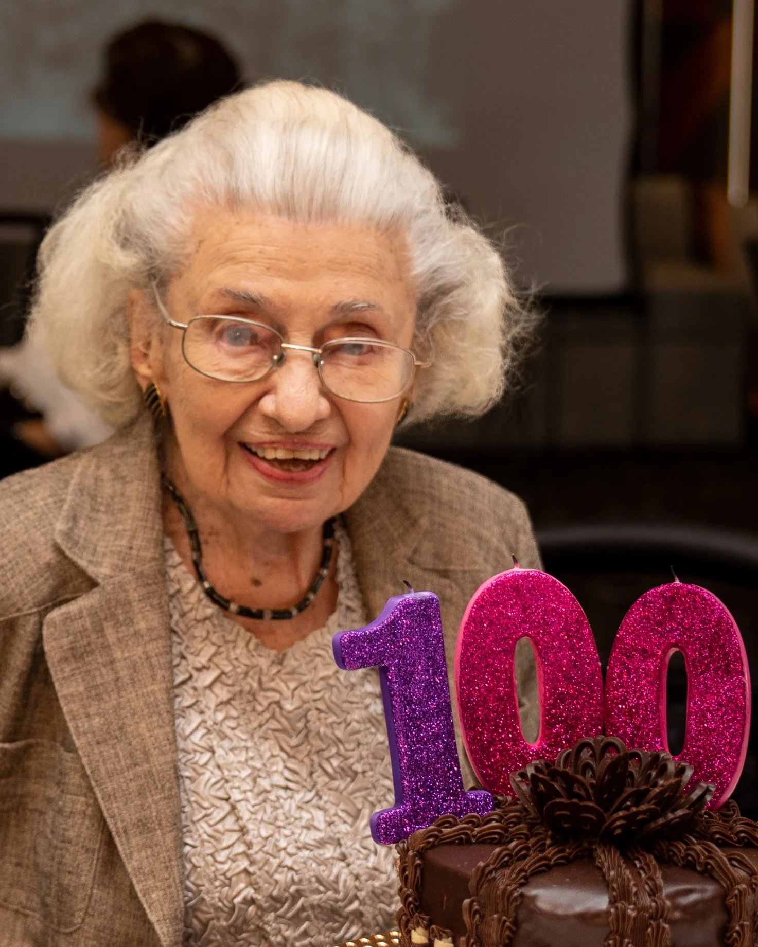 Elizabeth Sandy photo.jpeg