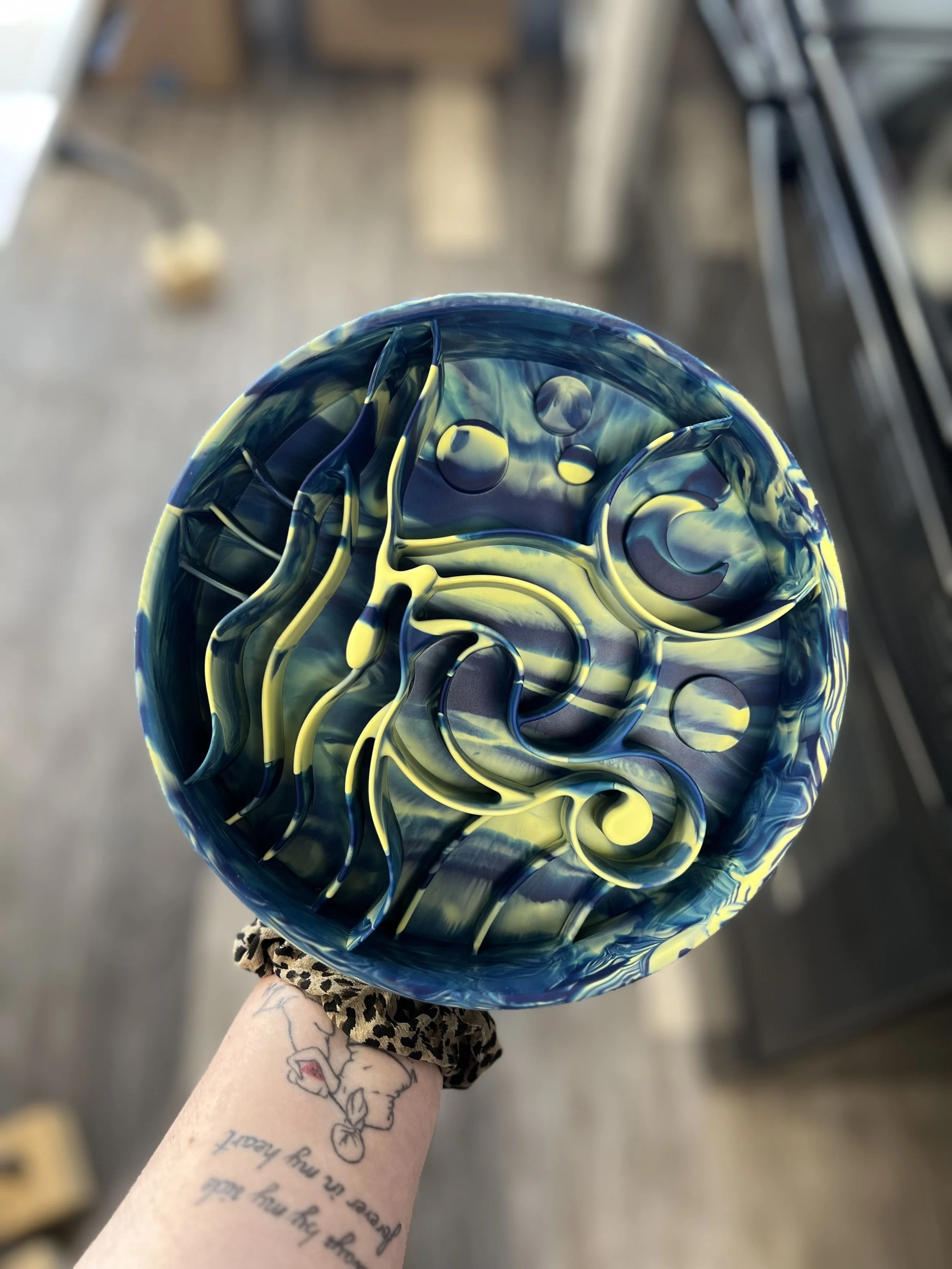 Starry Night Silicone Slow Feeder Bowl