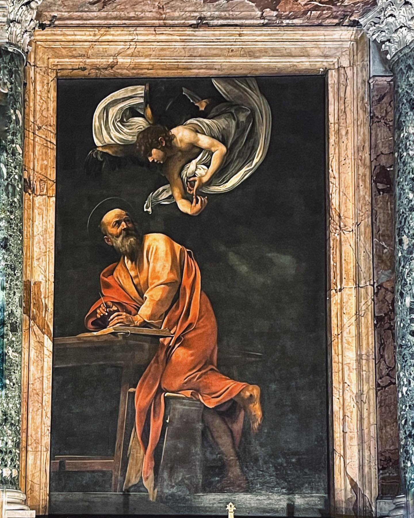 SPOILER: Post lungo e riflessivo

Caravaggio lo conoscono tutti e piace a tutti.
Ma ti sei mai chiesto davvero perch&eacute; ti piace Caravaggio? 
Pensaci bene e non rispondere subito &quot;perch&egrave; i suoi quadri sembrano una foto&quot;

Intendi