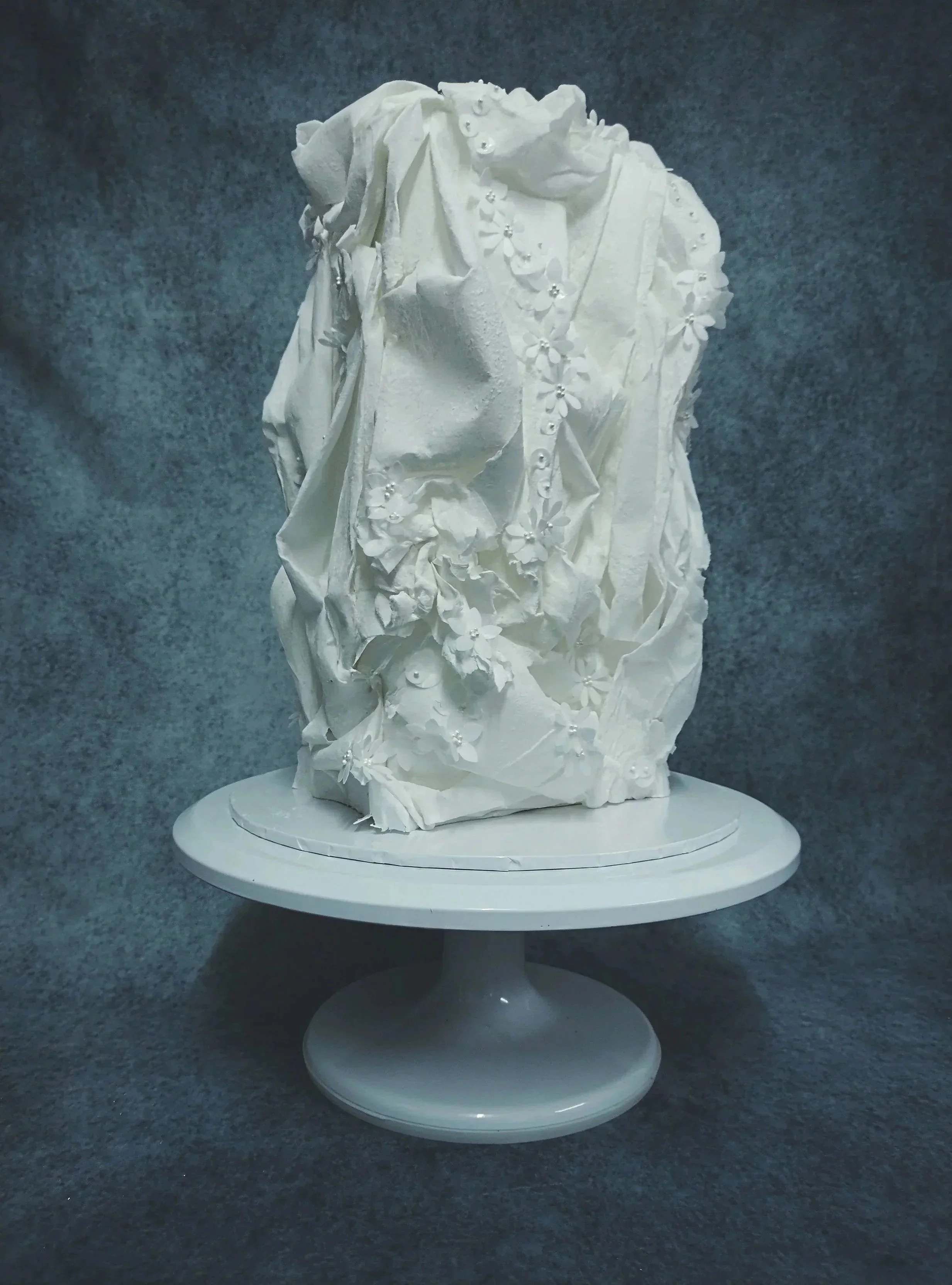 Luxury sustainable bespoke wedding cake.  Supplying Edinburgh and The Scottish Borders, Scotland, Northumberland.