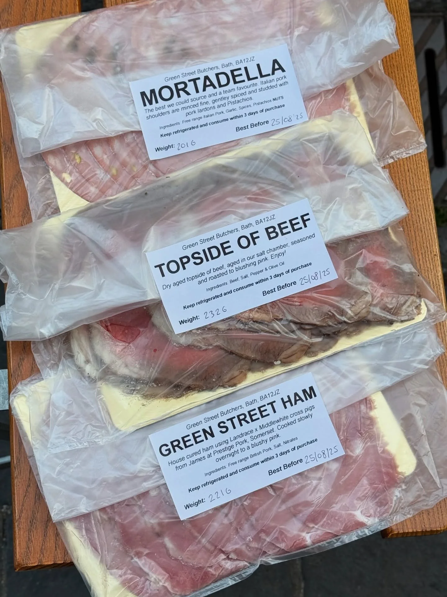 On the slicer!

Firing up the slicer to bring you all your favourites. Green street hams, Rare roasted topside, Rolled pork belly with crispy crackling and a rotating meat selecta from the continent - this month it&rsquo;s Mortadella I.G.P.

Sold by 