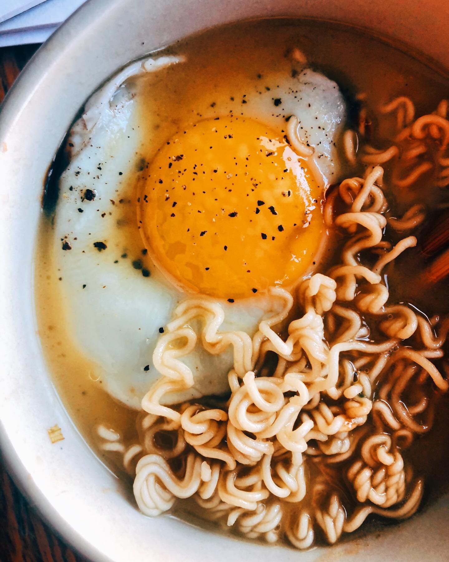 Ok I love instant ramen... ⁣
⁣
But I&rsquo;m all about upgrading instant ramen. ⁣⁣⁣Because it can be sooo much better.
⁣⁣⁣
I throw in all kinds of sauces and aromatics to enhance the already *perfect* meal that is The Instant Ramen packet. ⁣⁣⁣
⁣⁣⁣
My