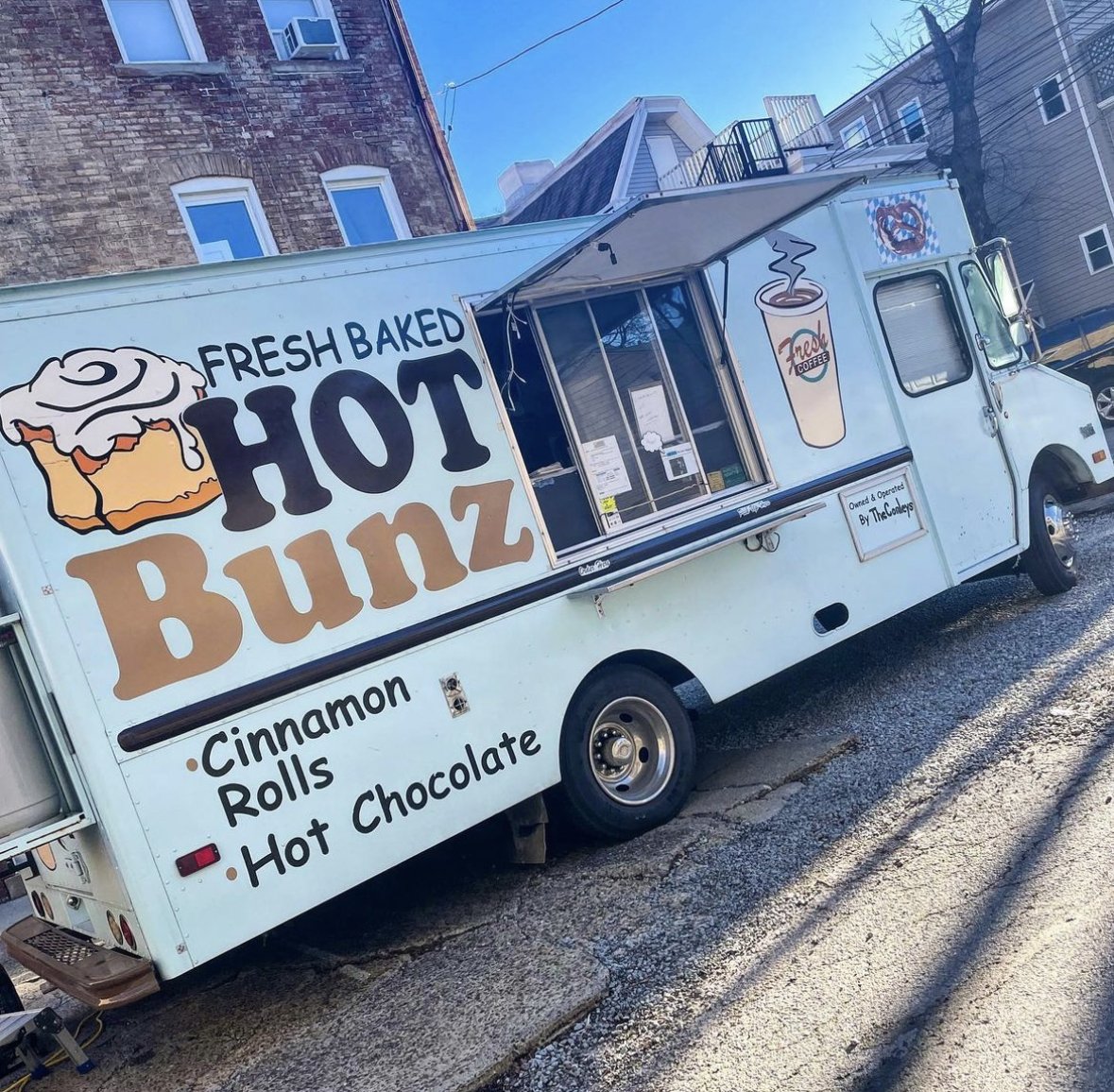 The Hot Bunz truck in Pittsburgh