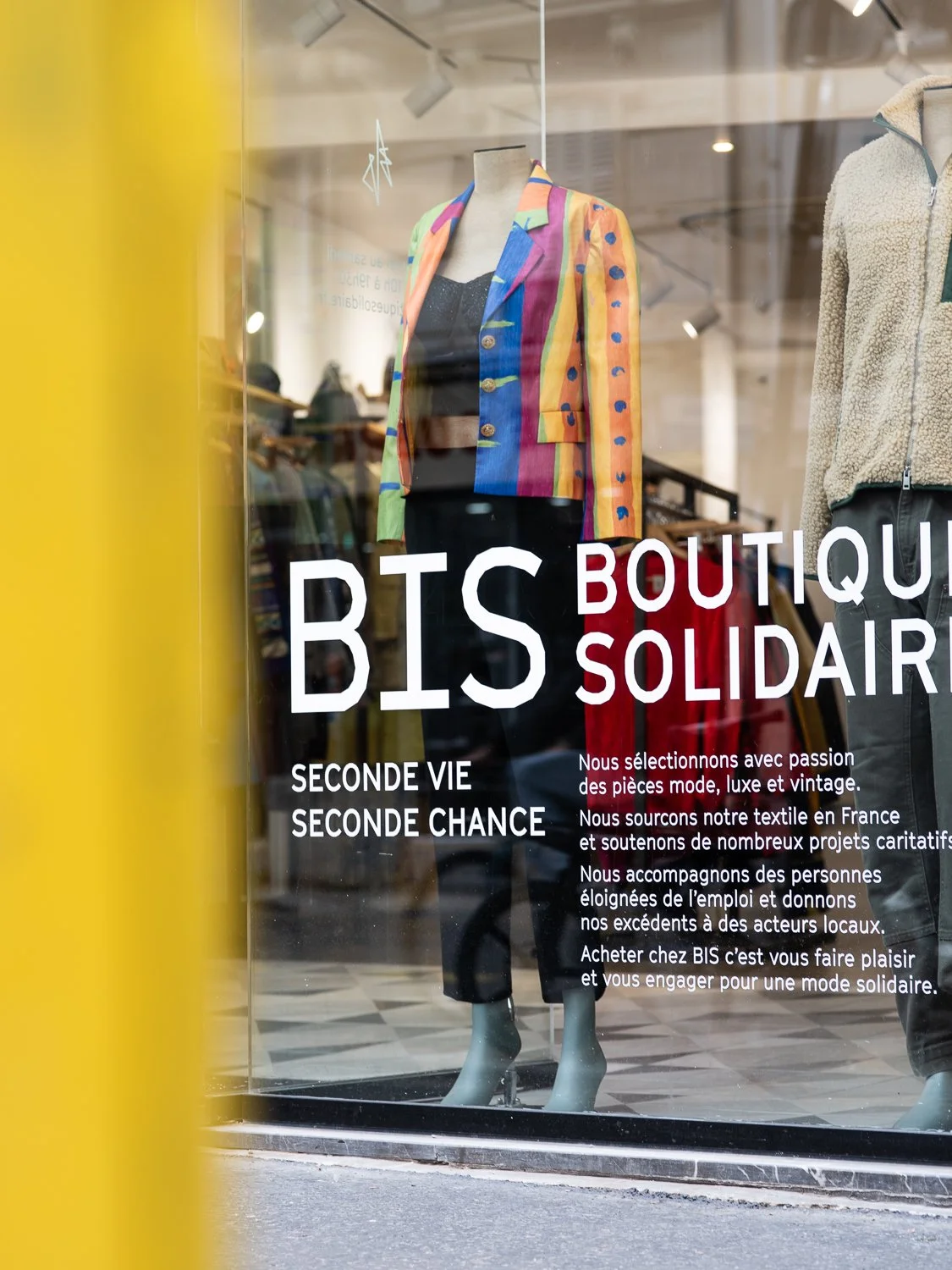 BIS-BoutiqueClichy-1124-LR©FredLahache.jpg