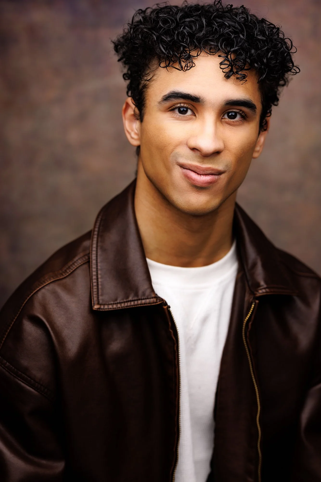 0A4A5471-Edit-Low Res JPEG 200px.jpg