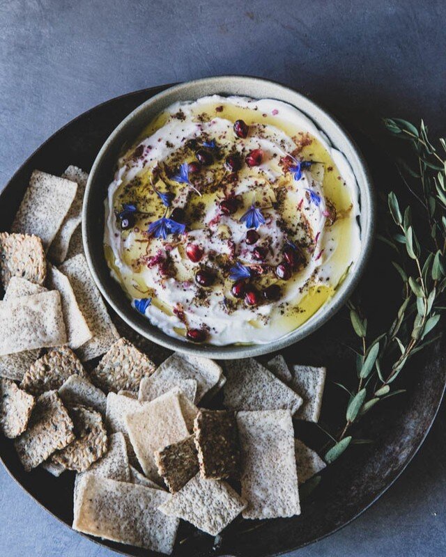 The perfect appetizer just in time for the holidays. This creamy, tart, plant based Labne (Labneh) dip is perfect for your guests right before your holiday meal. It&rsquo;s only 4 ingredients and a simple make ahead dish. It&rsquo;s gorgeous on your 