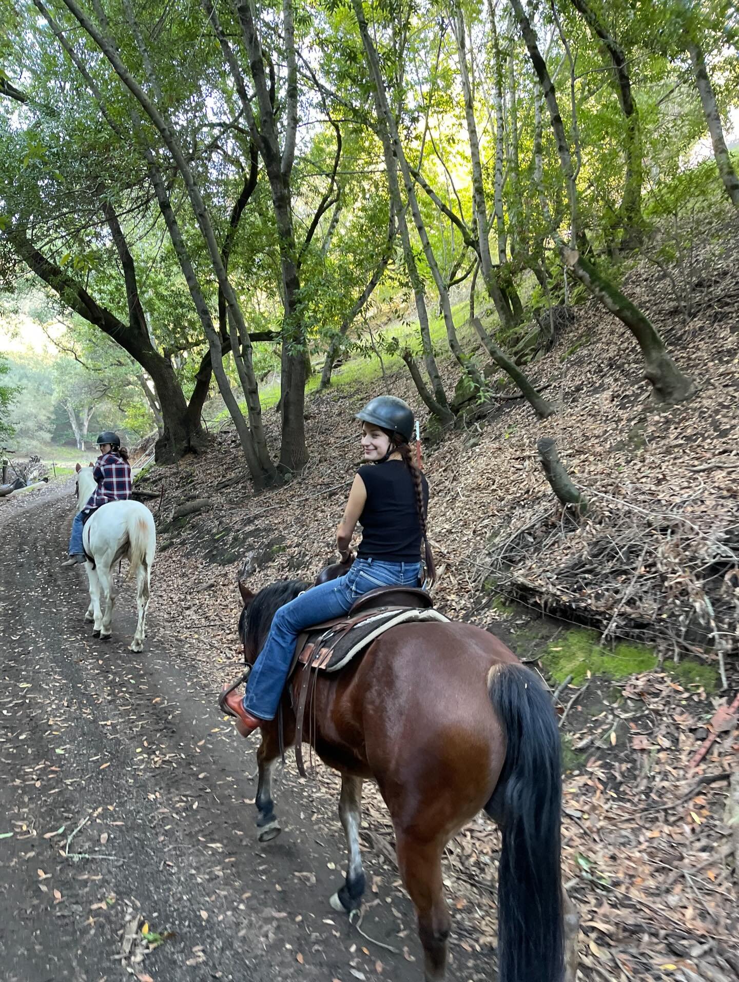 First trail ride in the books for this gem @momiggle 😜✌🏽❤️