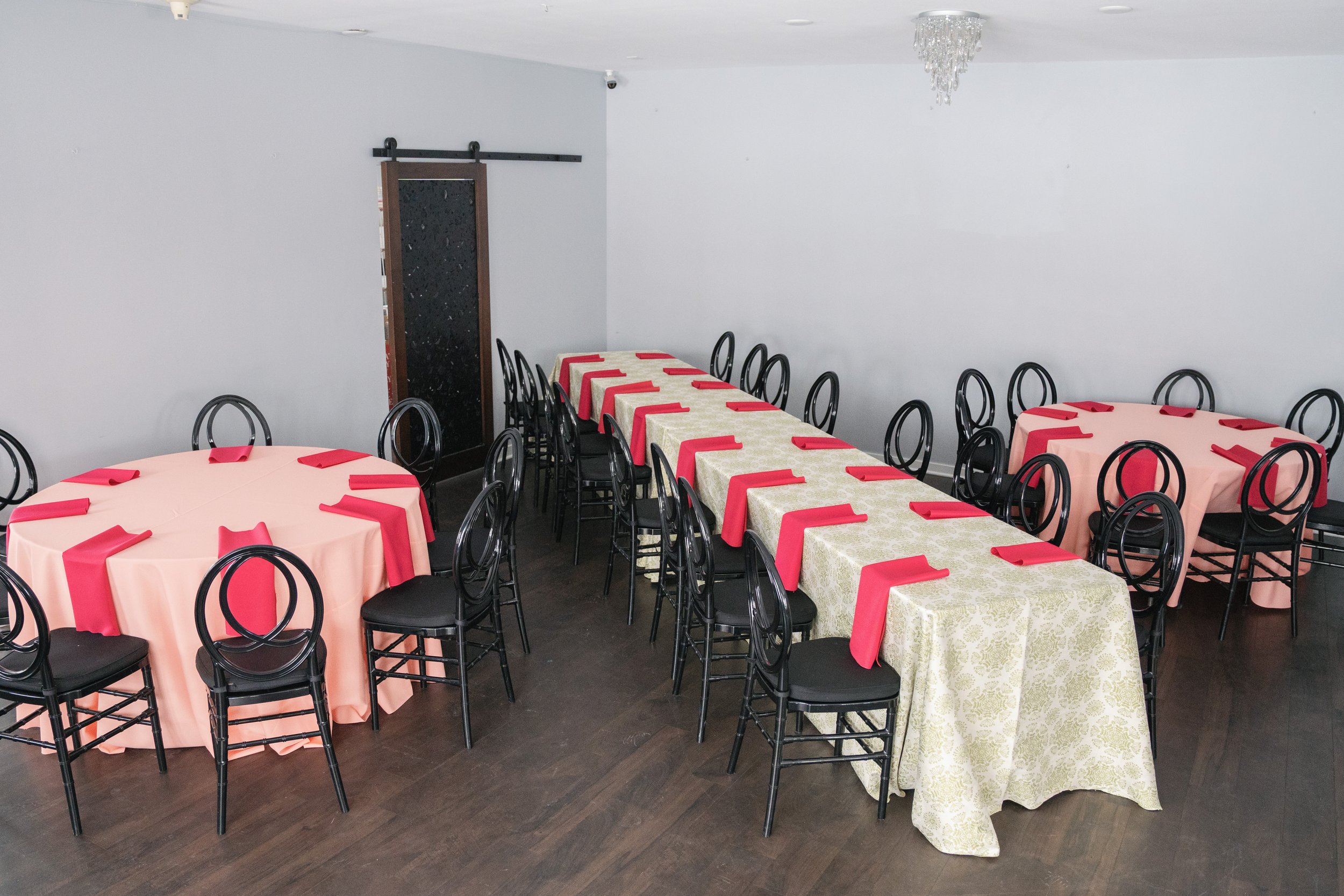 ConfettiLounge-57.jpg