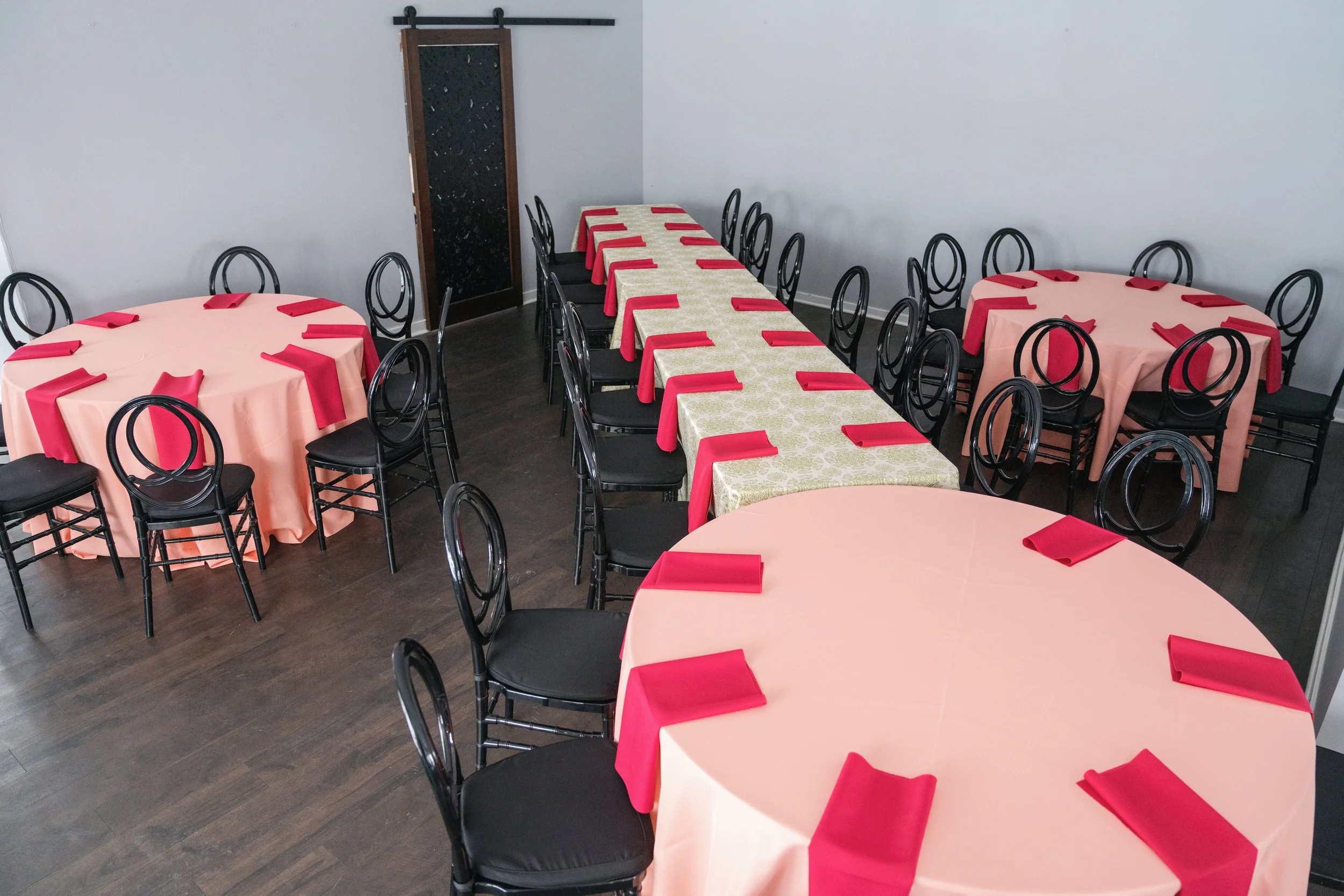 ConfettiLounge-67.jpg