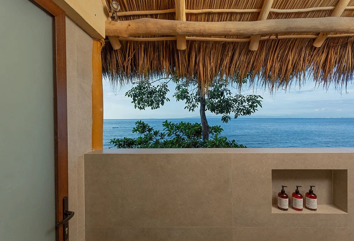 Casita King Double Occupancy