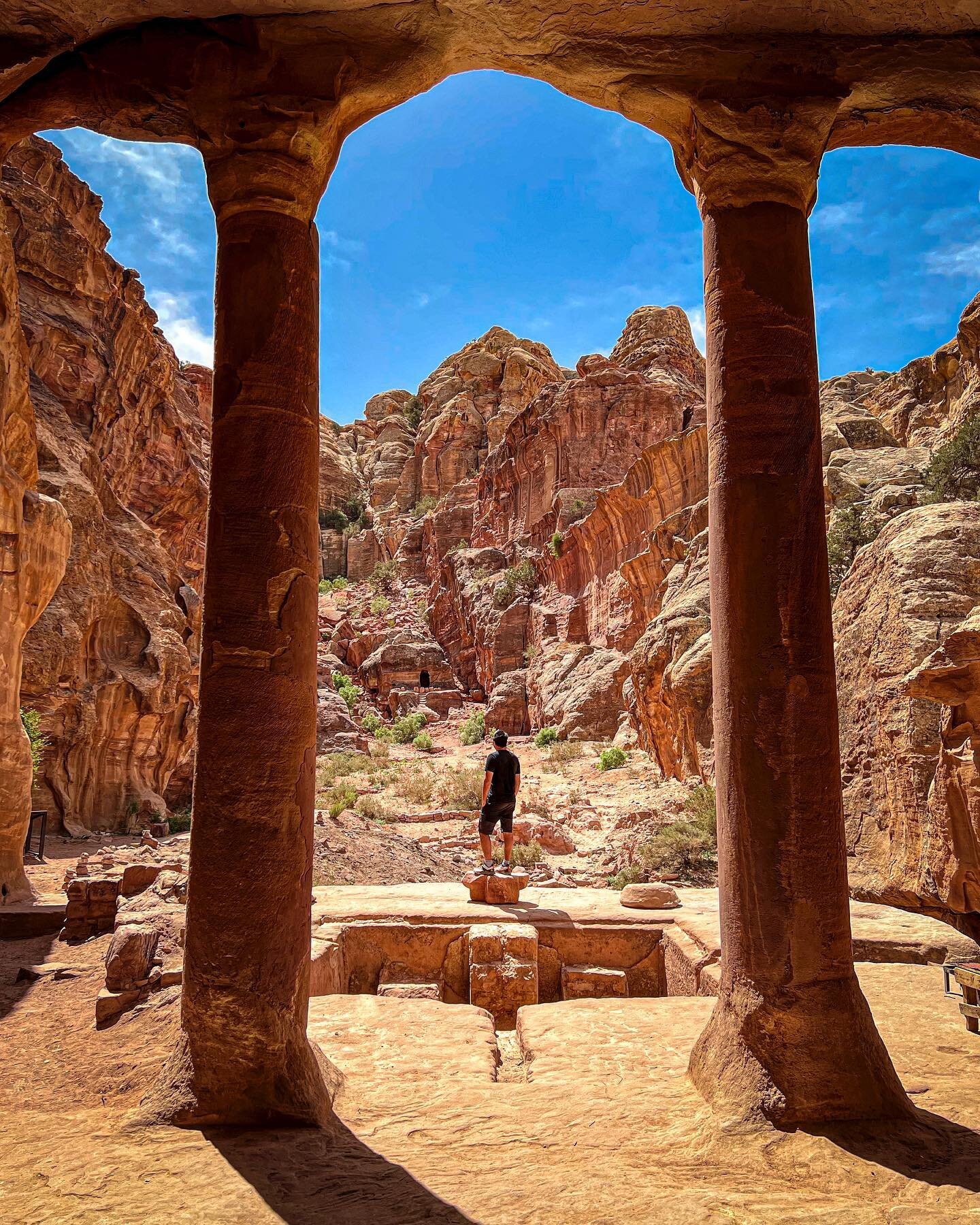 { Kingdom of time 🇯🇴}

#visitjordan #petra #monastery #aldeirmonastery #petramonastery #petrajordan #petrajordan🇯🇴 #shareyourjordan #kingdomoftime #giordania #wanderlust #travelphotography