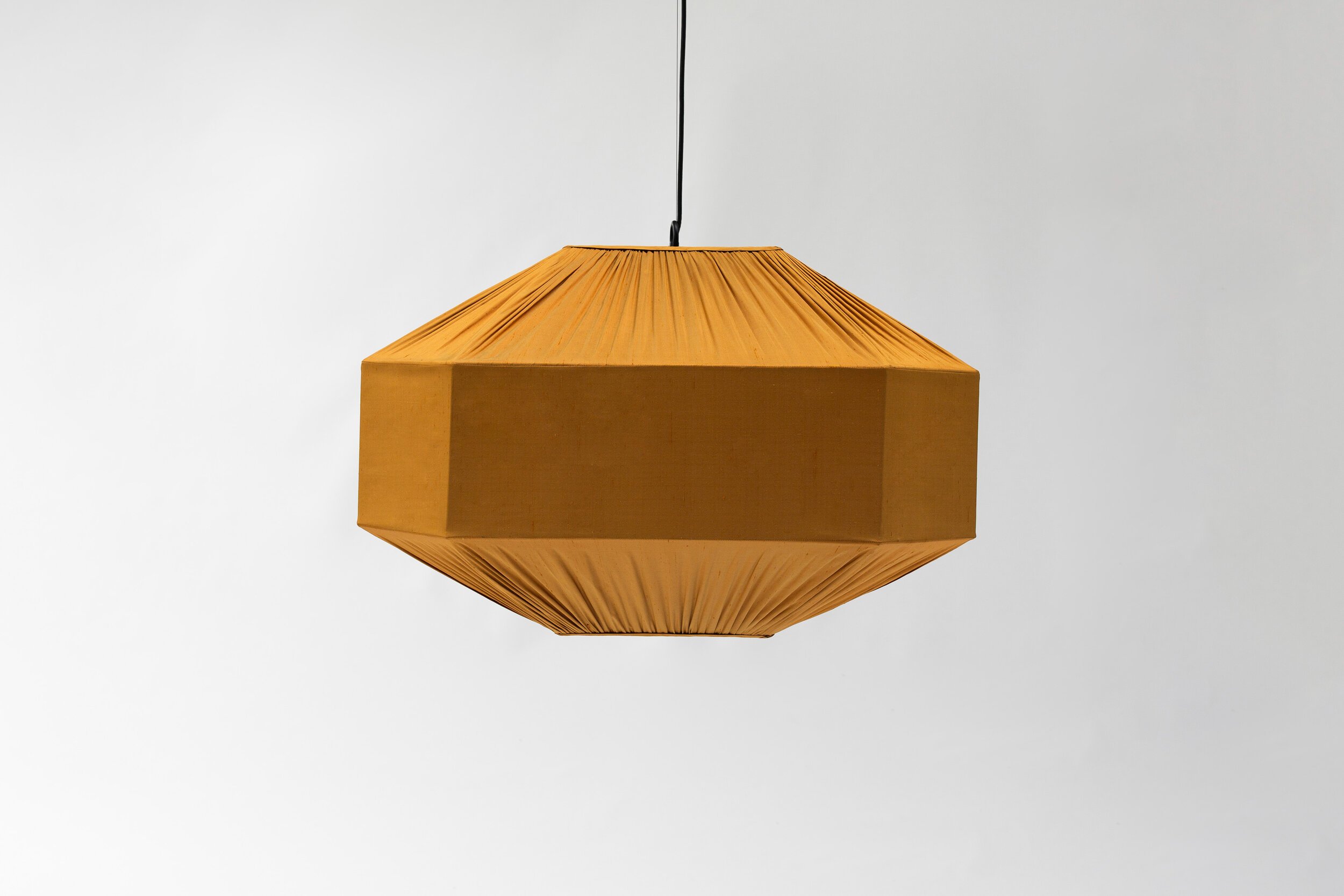 556+Pendant%2C+Honey+%7C+A1+edit.jpg