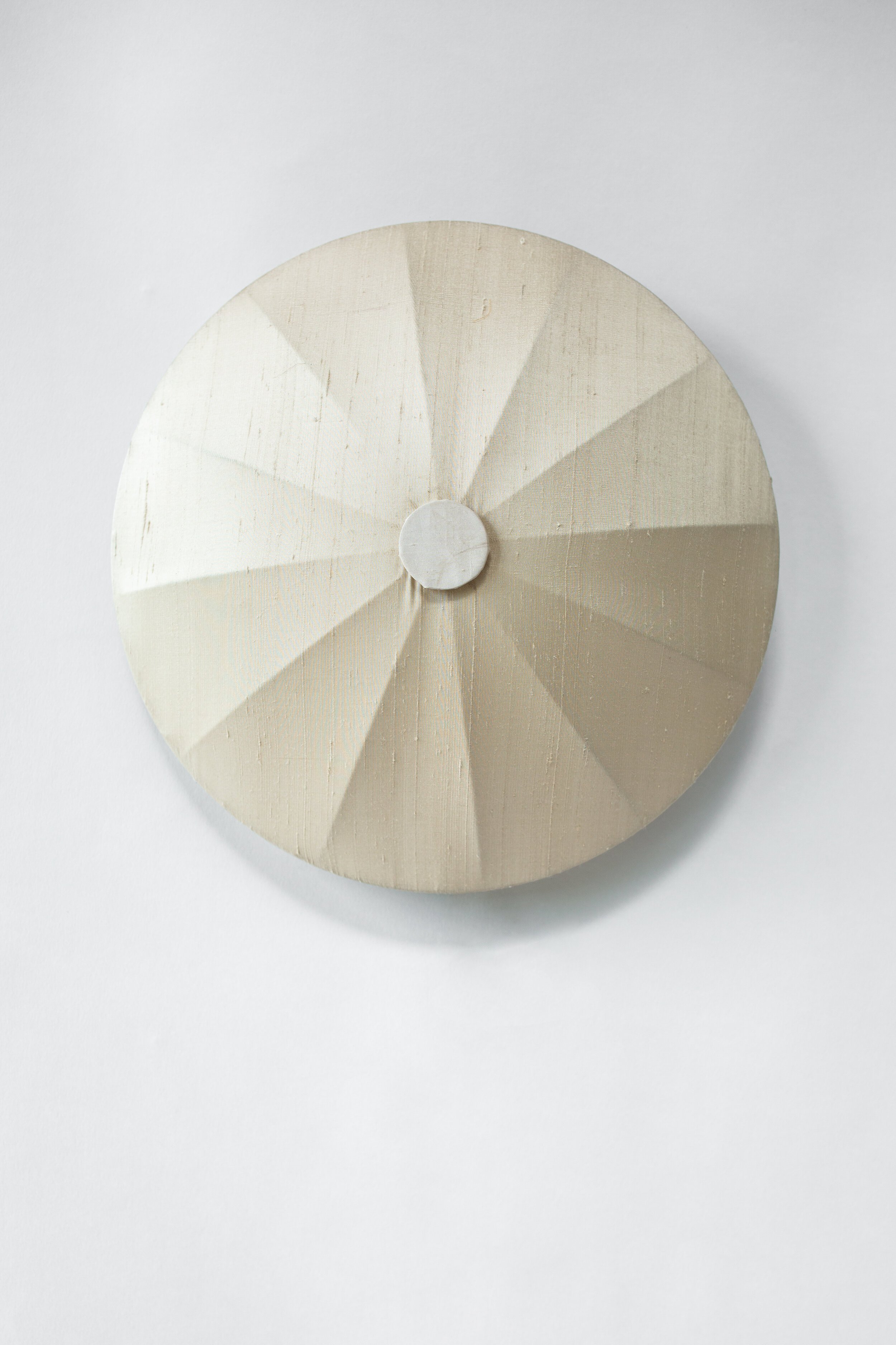 557+Sconce%2C+Parchment+%7C+A1.jpg