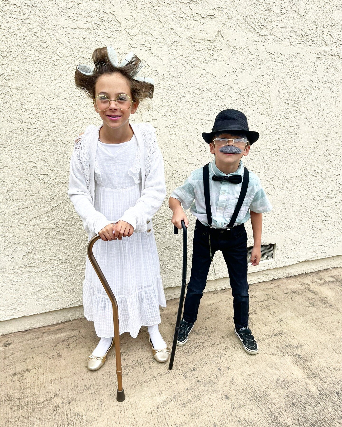 100 Days!!! They really got into character this morning and made the morning SO FUN...except when they were walking realllly slow to the car with their canes when we were already running late ;-) 

#100daysofschool #creativekids #designermom #funwith