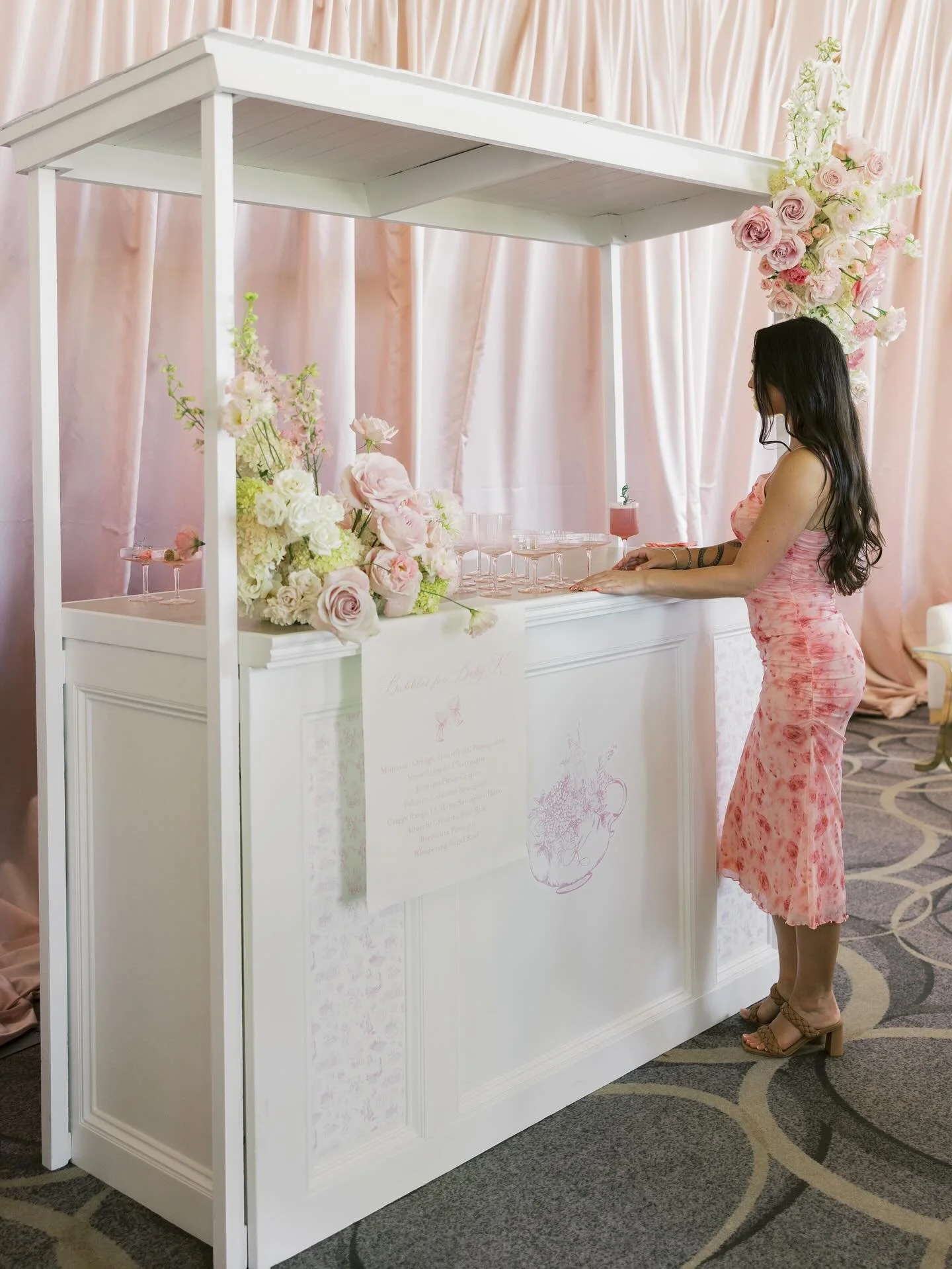 Are we finding you at the bubbles bar or sipping on a freshly squeezed lavender lemonade (or mini DC)? 🥤

We love weaving your favorite things into the details✨🥂

Planning &amp; Design: #emilydumontevents 
Venue: @fsbaltimore 
Photography: @rebecca