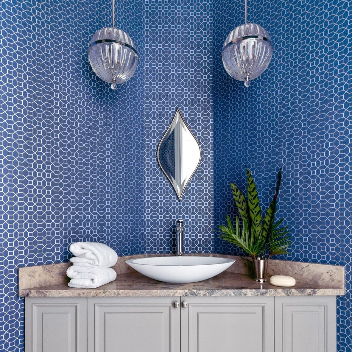 Powder Room designs should be memorable. Your powder room is the perfect place to go a little outside the box and create a conversation starter. Get inspired @sandraasdourianinteriors photography @jsmolinaphotography #powderroomdesign #powderroom #wa