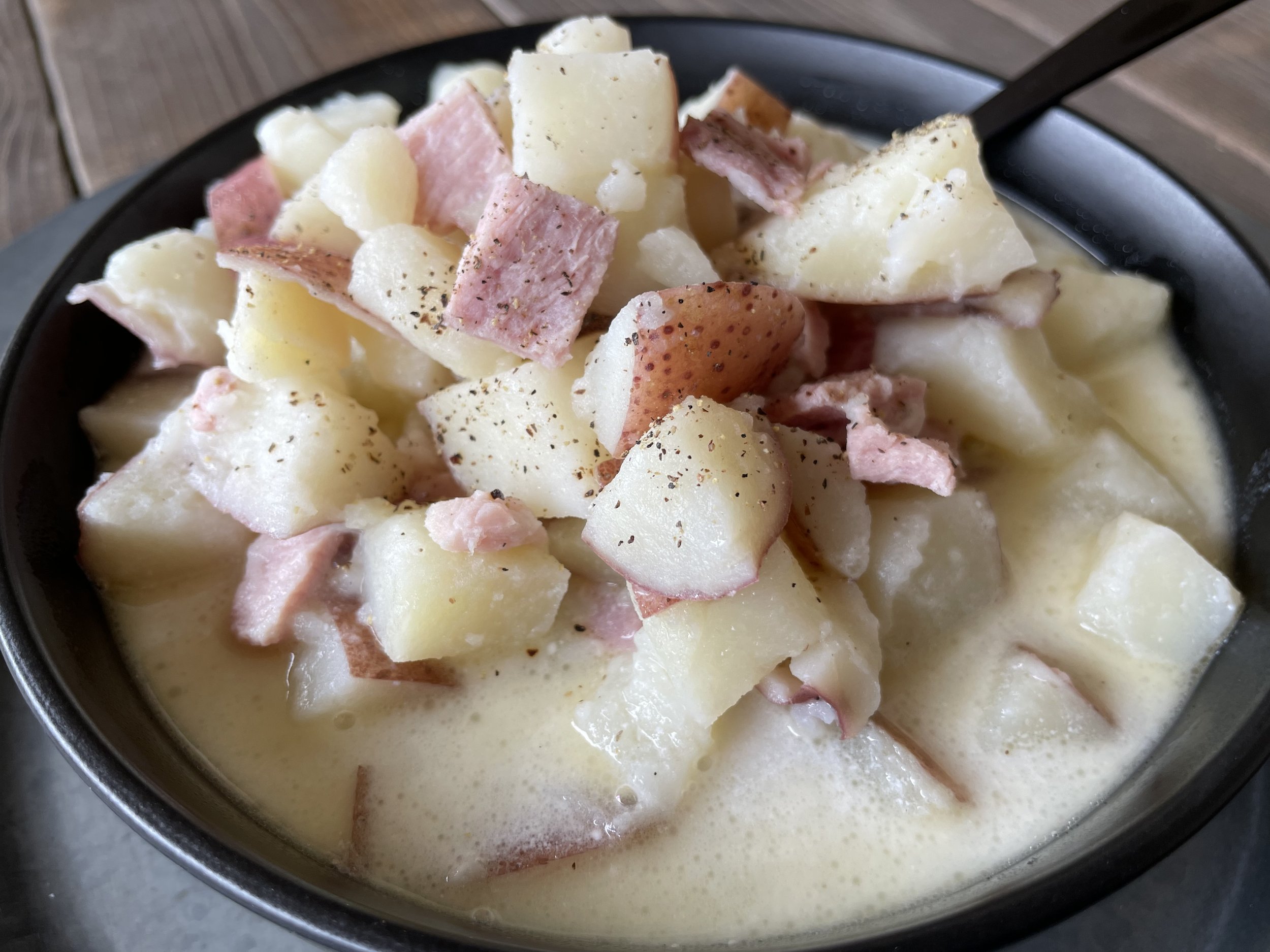 Hearty Ham &amp; Potato Soup