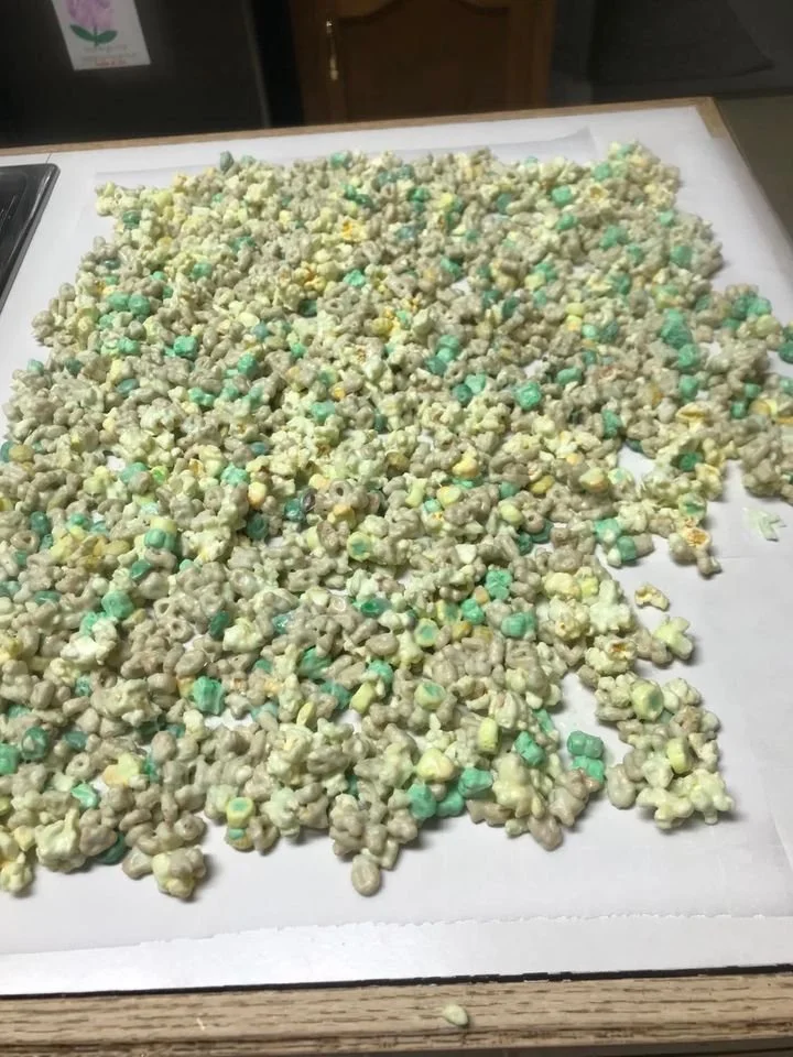 💖From YOUR kitchen to MINE💖

Jan made my St. Patrick's Day Leprechaun Bait!  Doesn't it look yummy?  It looks great sweet friend!