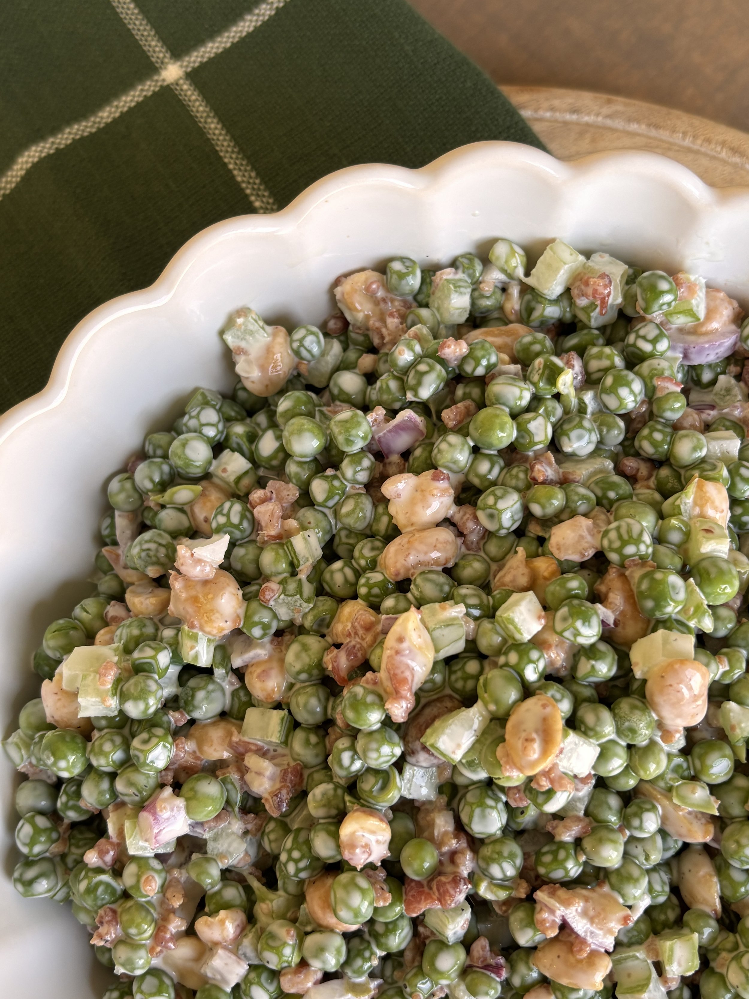 Sweet &amp; Crunchy Pea Salad