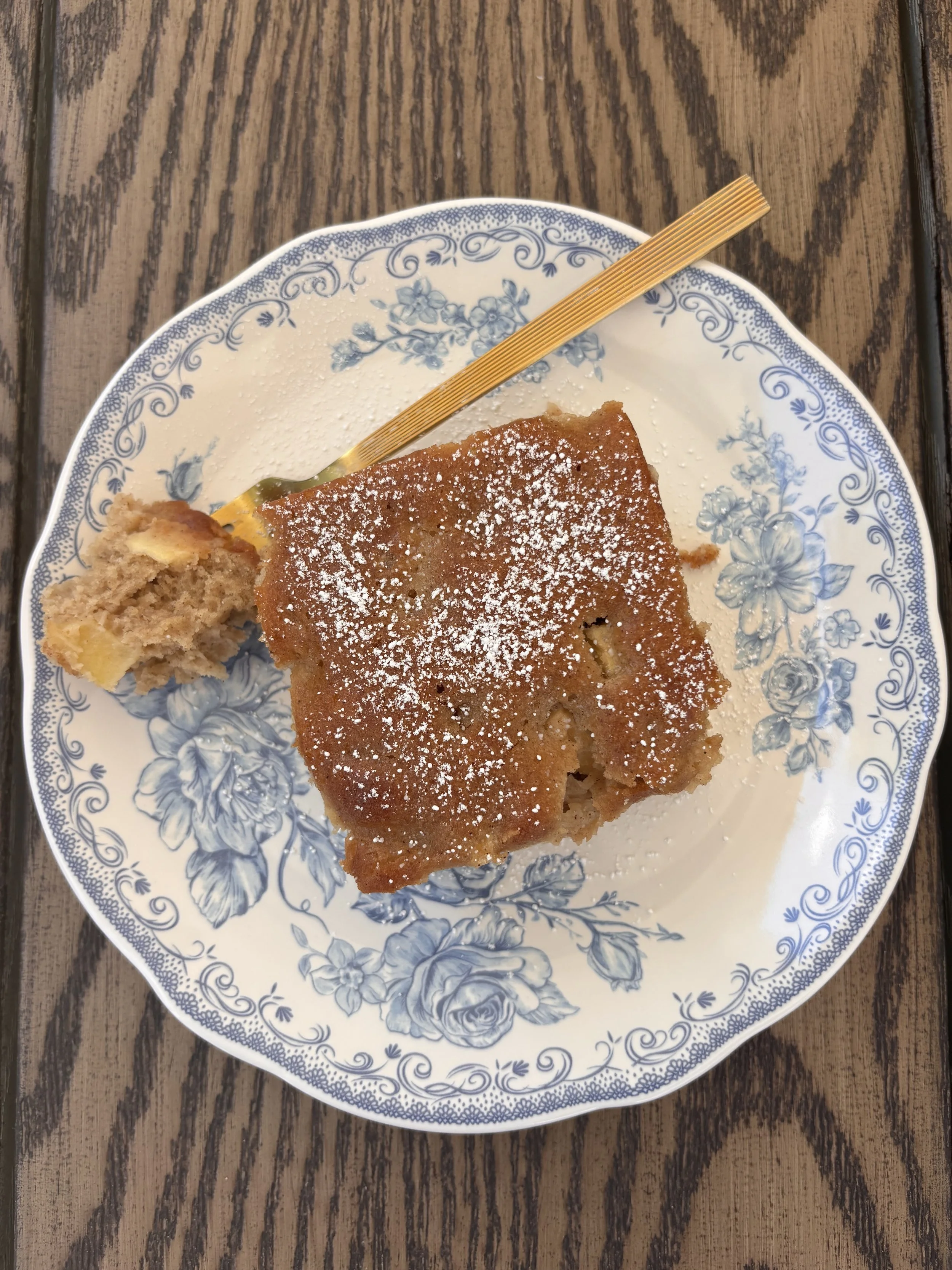 Fresh Apple Cake