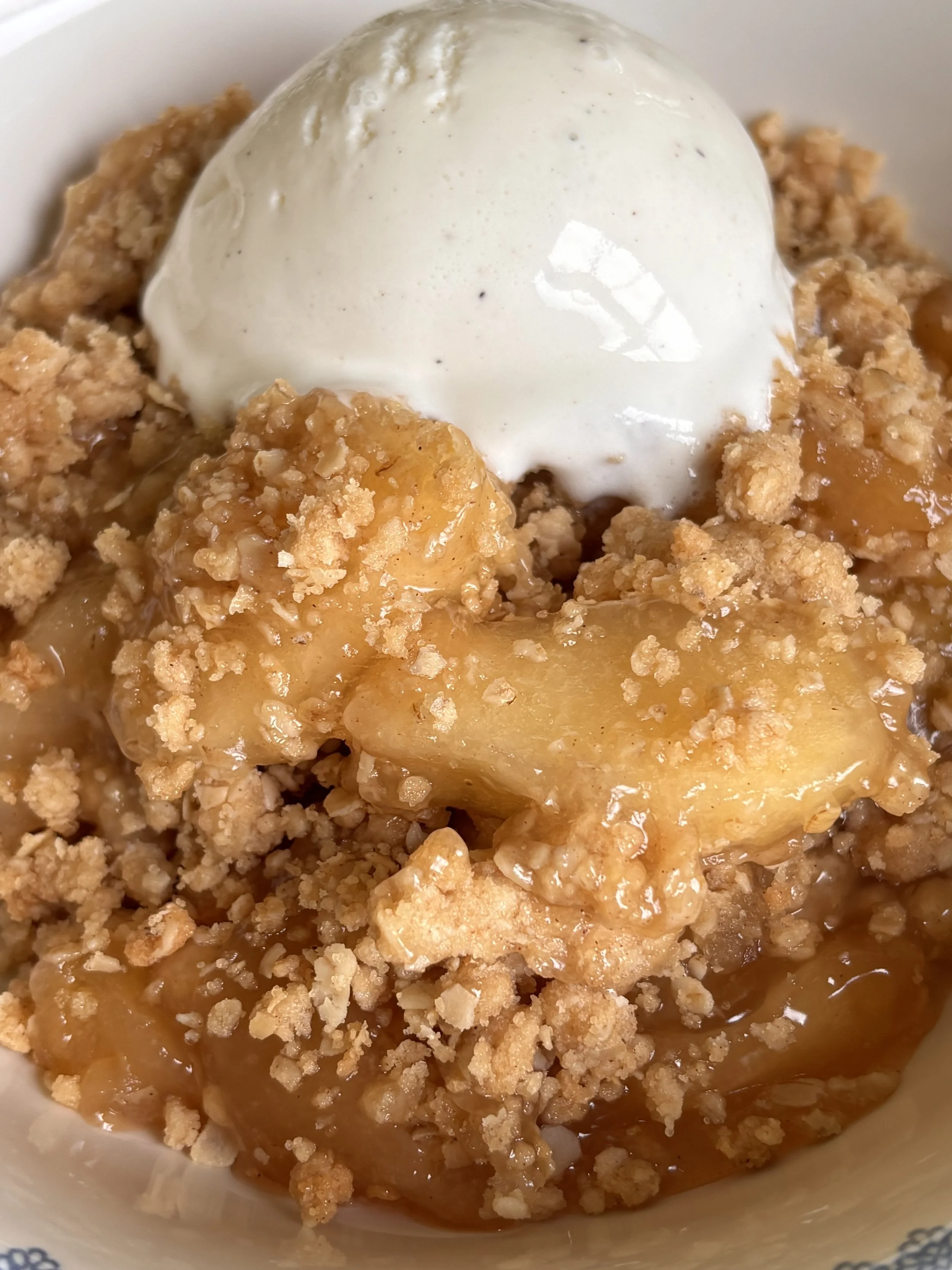 Easy 3 Ingredient Apple Crisp