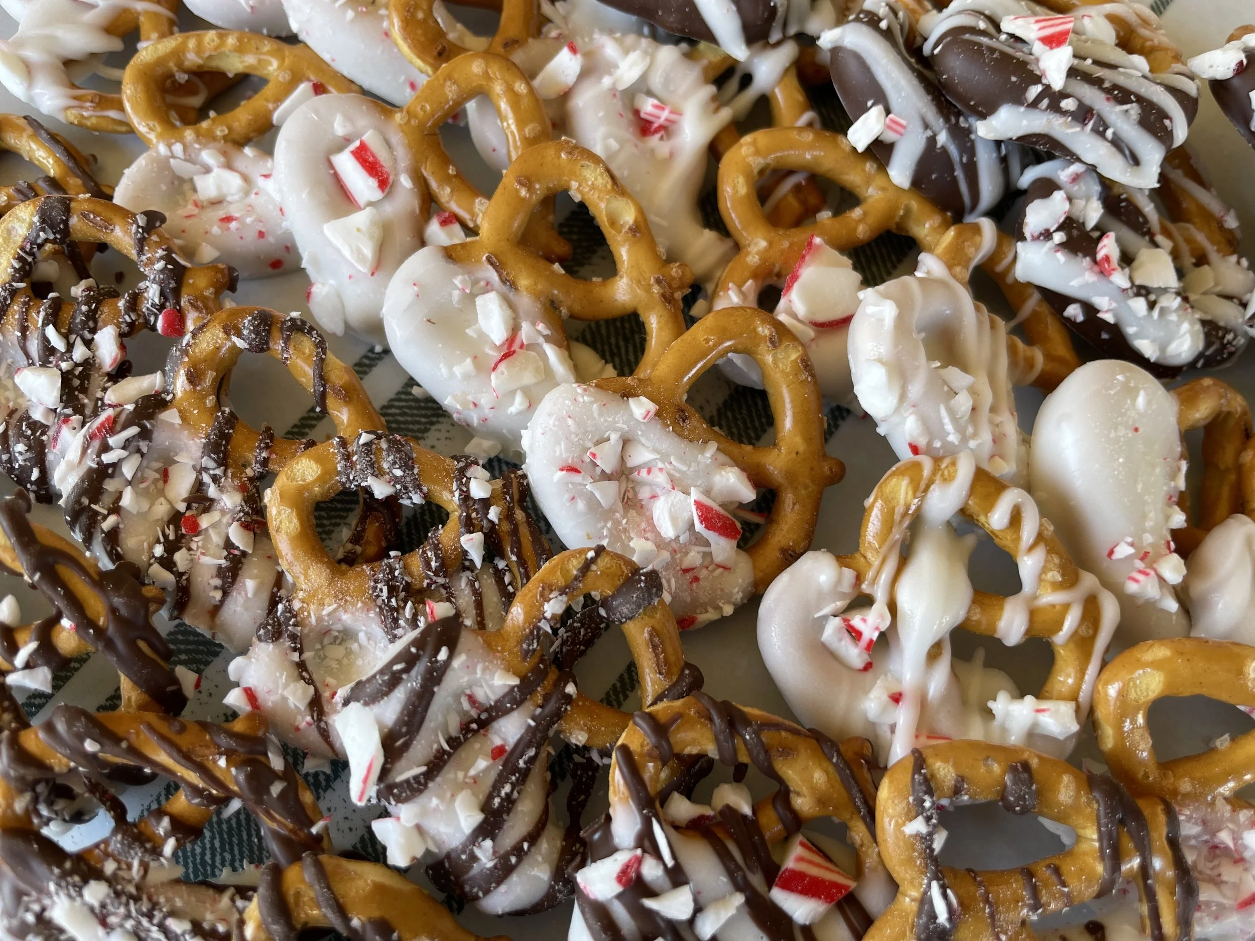 Chocolate Peppermint Covered Pretzels — Miss Annie's Home + Kitchen