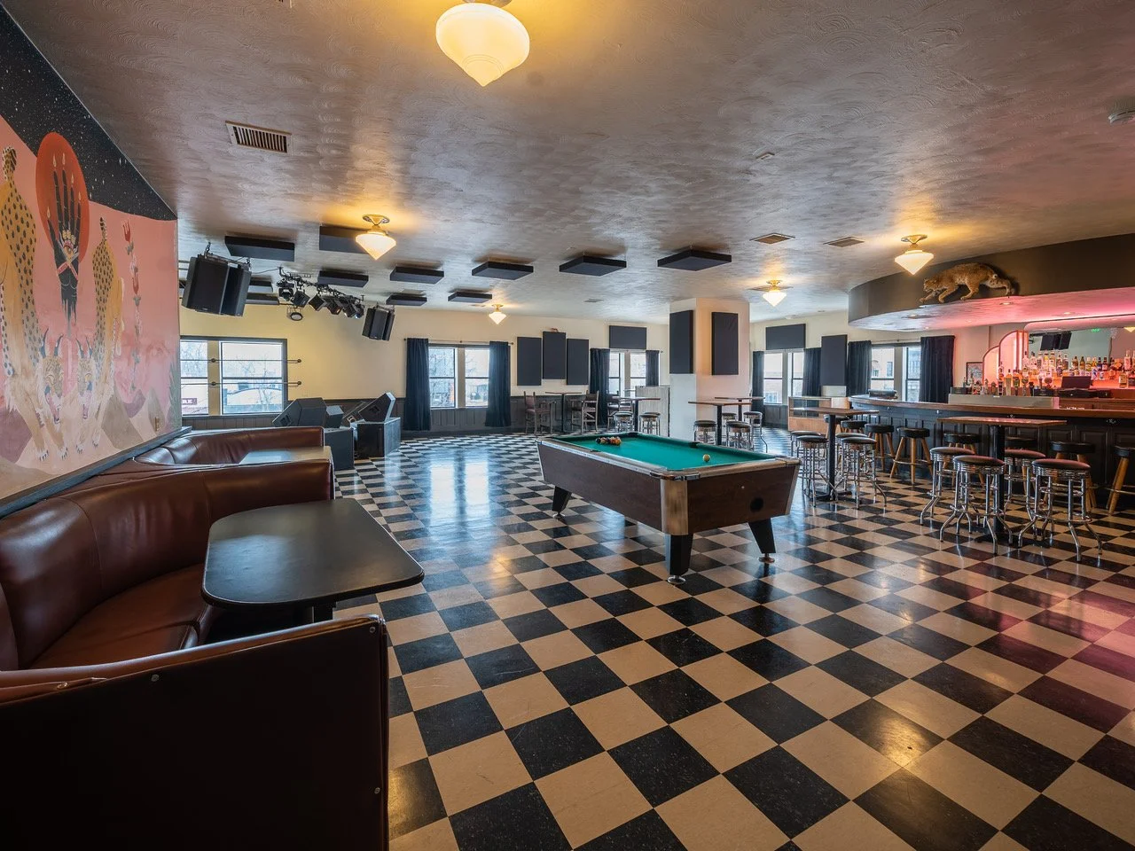 Bar photo 1