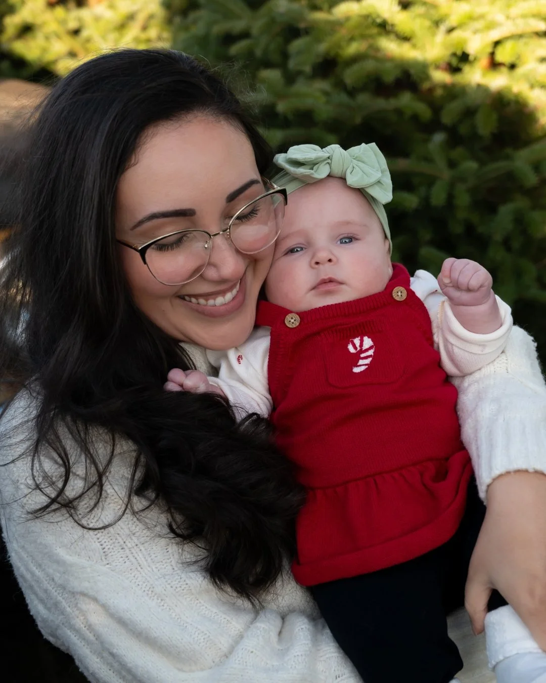 There's just something about when I say "ok we're done" that makes the sweetest shots happen 😂 

#clevelandfamilyphotographer #northeastohiofamilyphotographer #clevelandphotography #ohiofamilyphotographer #akronphotographer #lifestylefamil